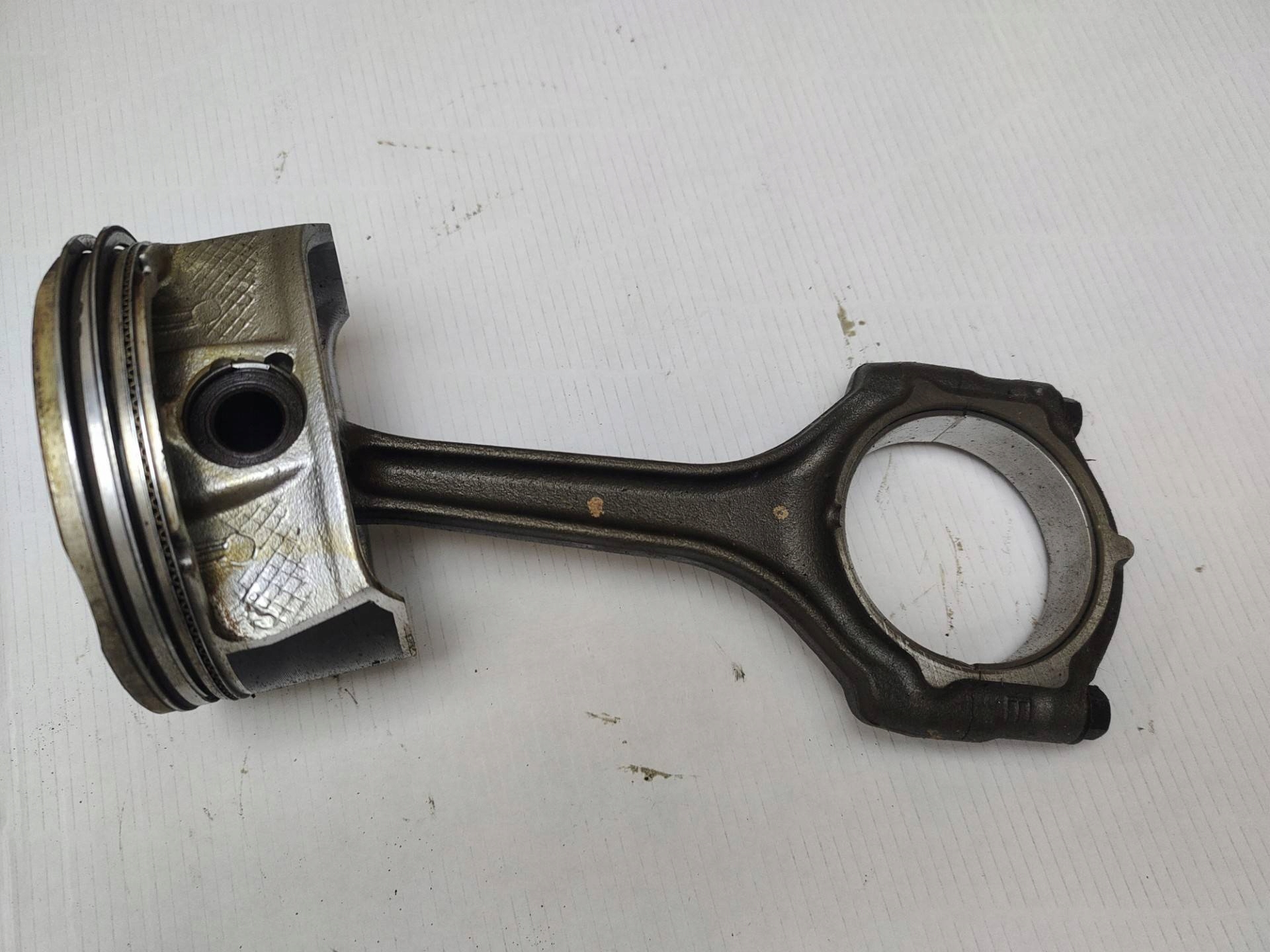 Piston avec bielle Chrysler Town and Country 5 facelift 2012
