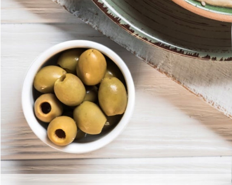 Levně Helcom Zelené olivy plněné sýrem 280 g