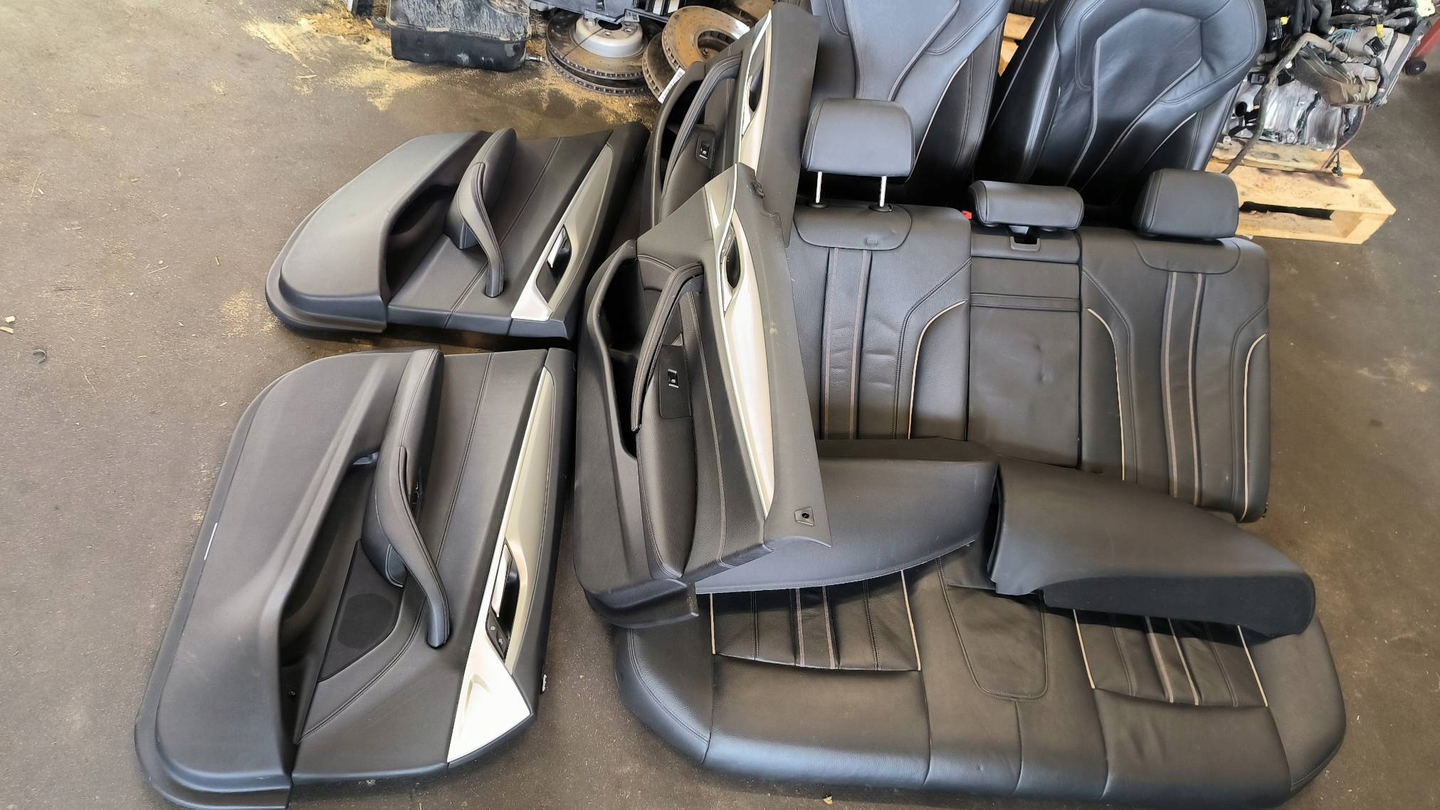 seats side KOMPLET m-packet BMW 5 530D G30 sedan
