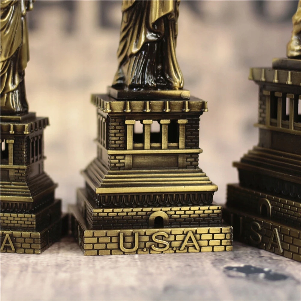 Wystrój stołu Model Statua Wolności Liczba elementów w zestawie 0 szt.