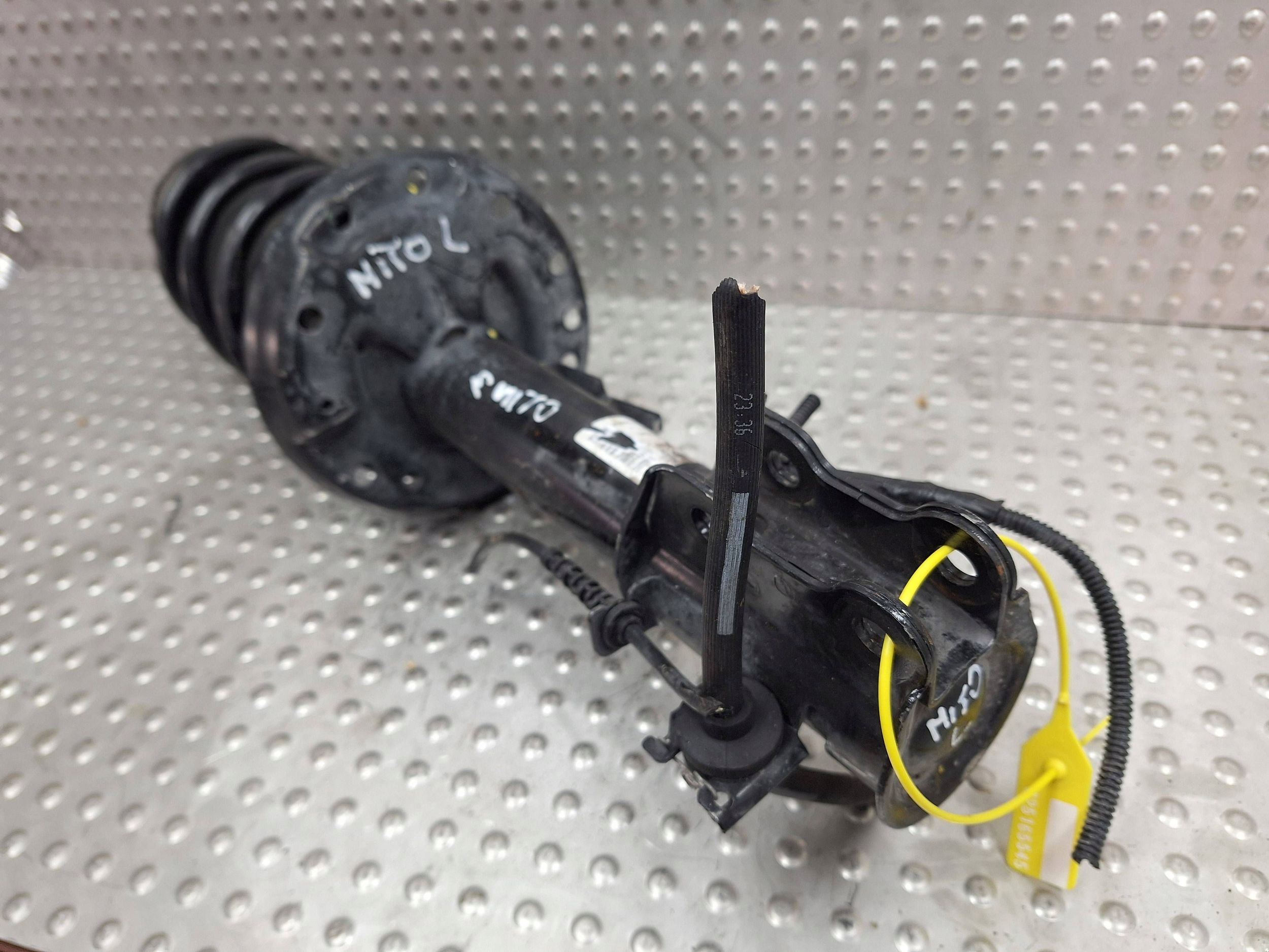 shock absorber left front ALFA ROMEO MITO 08-18 50521021