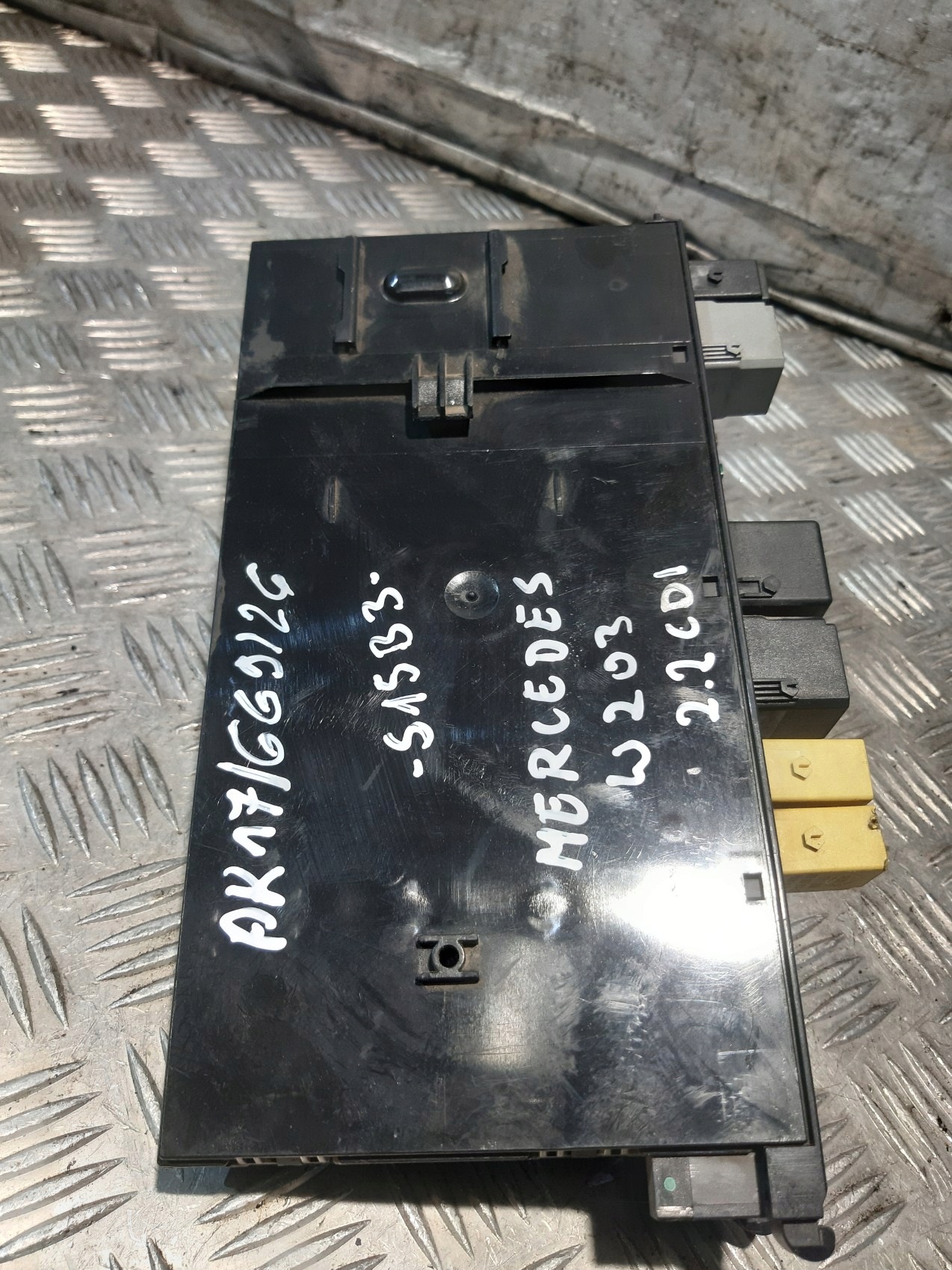 module control unit KOMFORTU BSM MERCEDES W203 2035453101