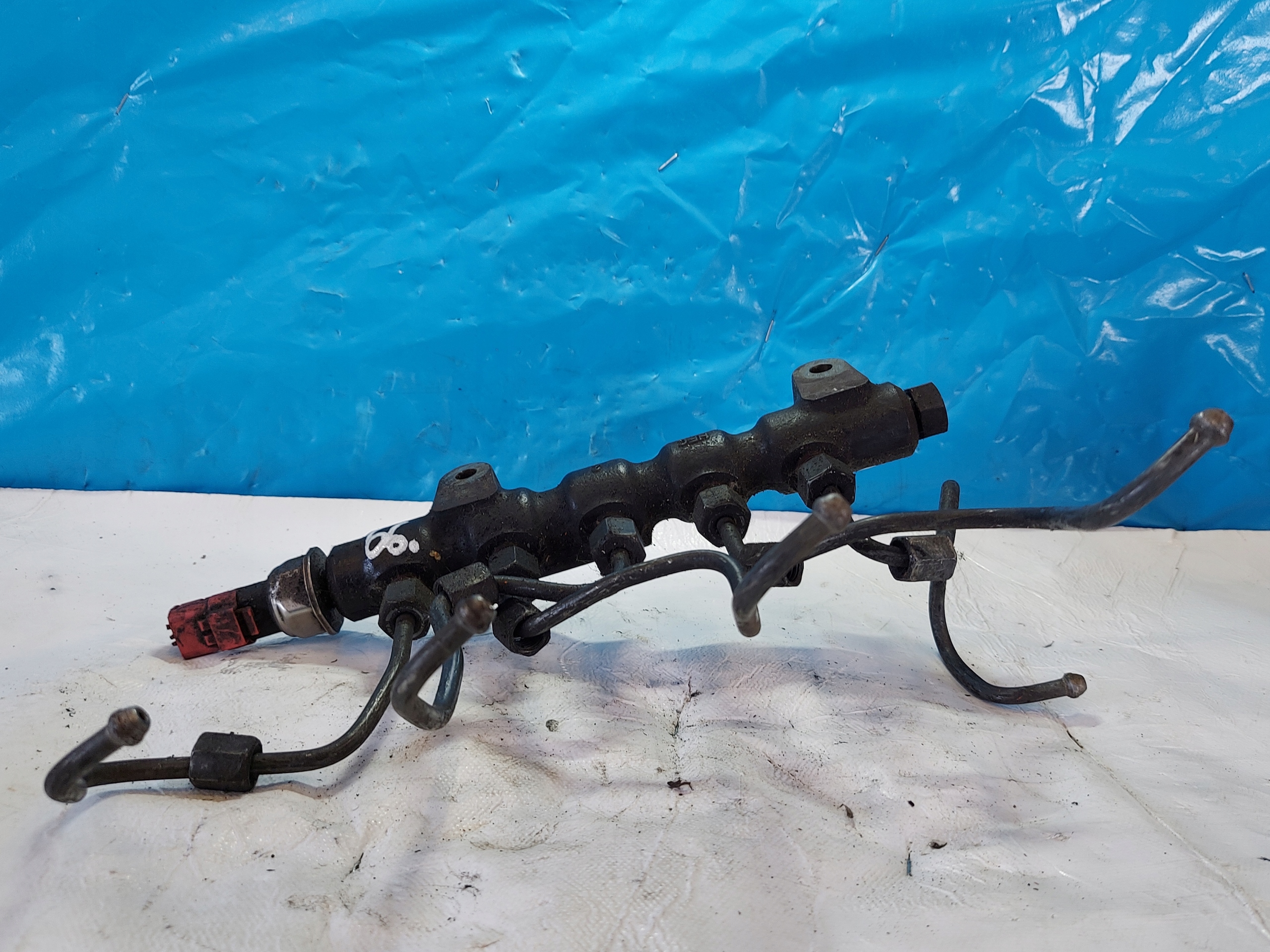 Rampe injection CITROEN C2 1.4 HDI 9654592680