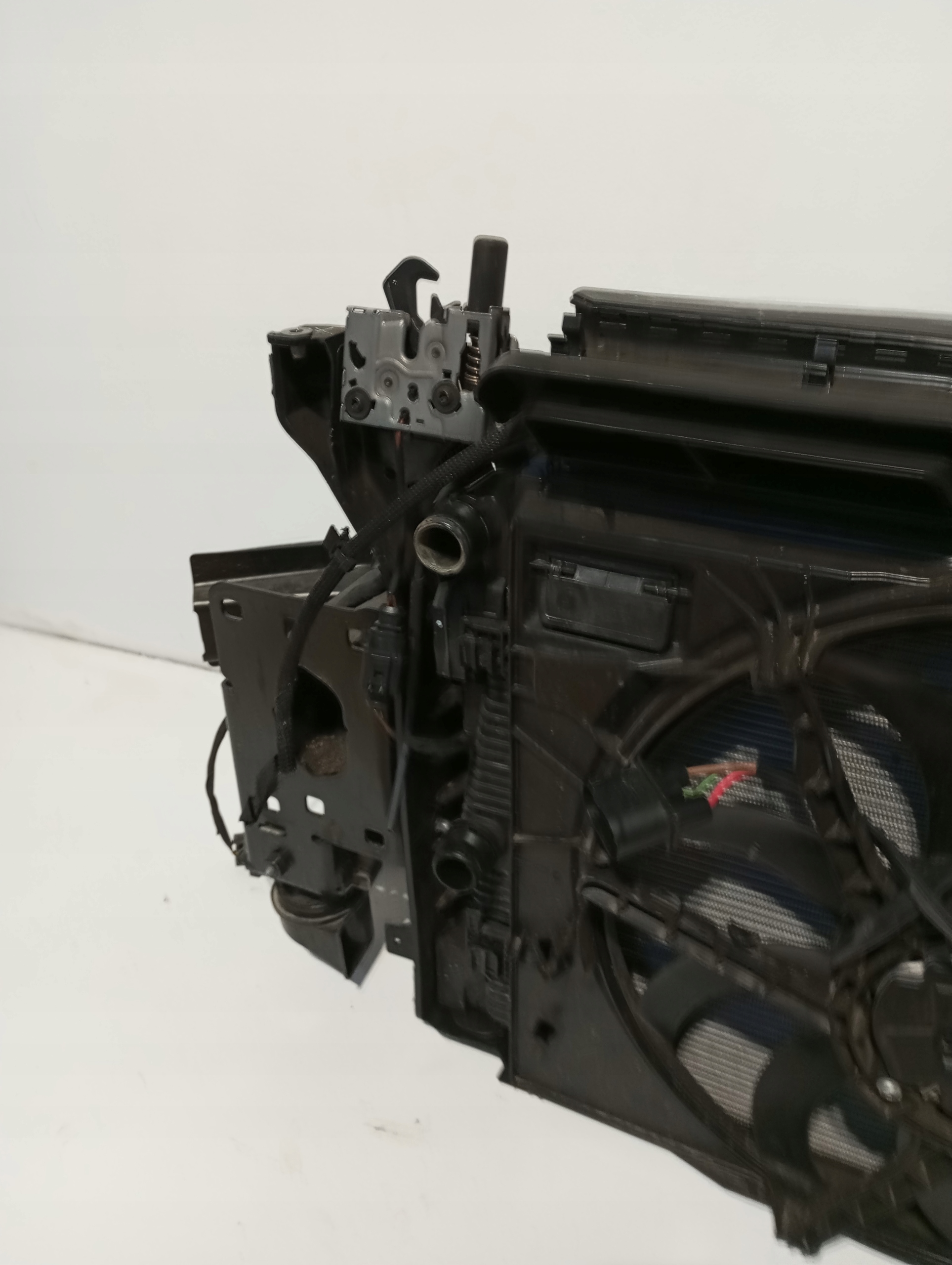 support panel for radiators radiator VW POLO 2G0 1.0i