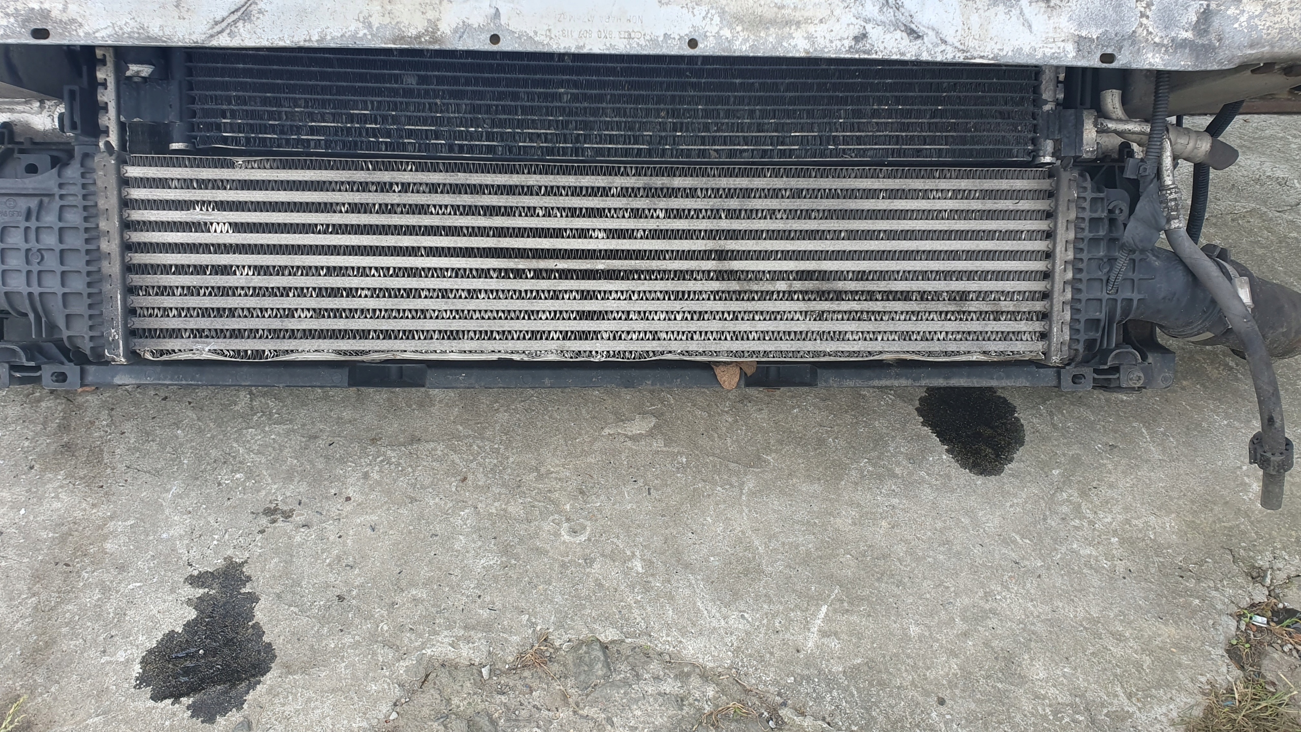 Audi A4 B8 8K0 07-12 2.0 TDI support panel for radiators radiator pillar fans