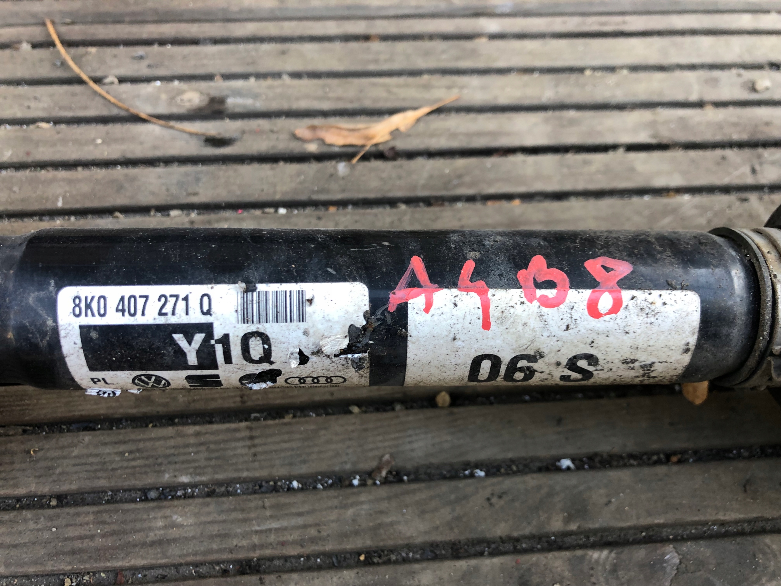 semi-axis front AUDI A4 B8 8K0407271Q