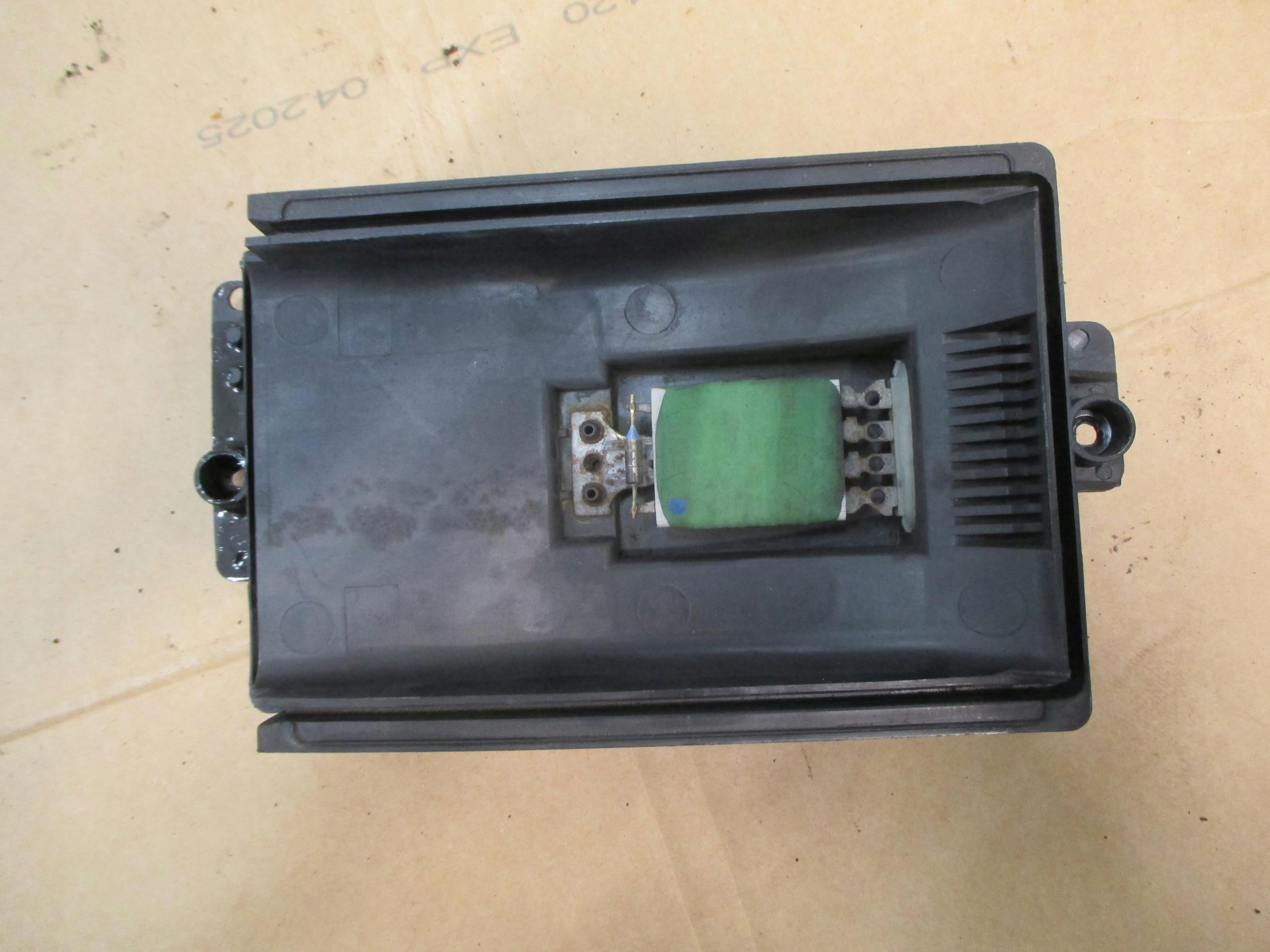 OCTAVIA 1 I 96-10 REZYSTOR OPORNICA DMUCHAWY