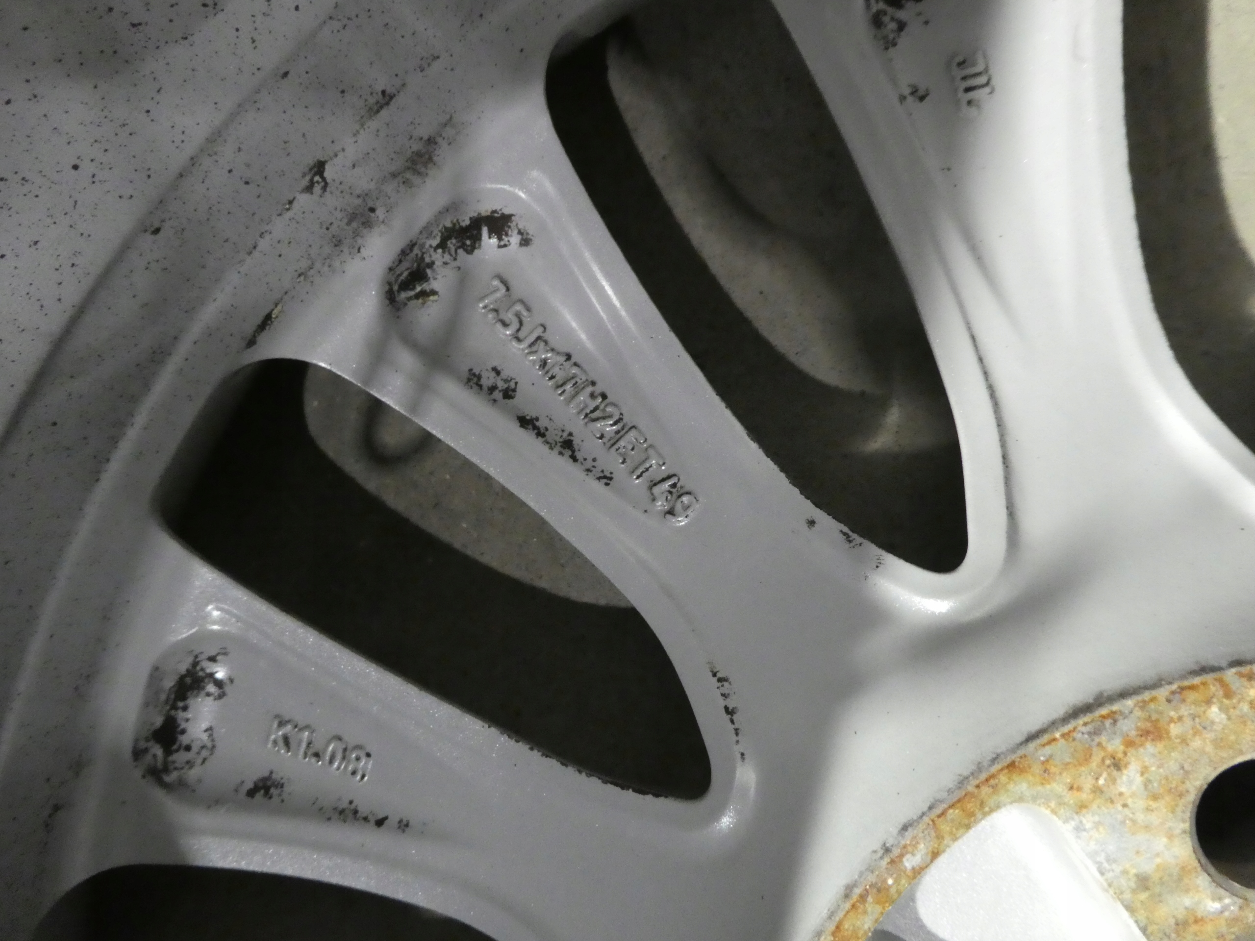 4X wheels discs tyres VW SEAT 1K8601025 2020R