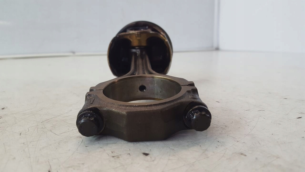 piston connecting rod Seat Altea XL 1,4 TSI CAX
