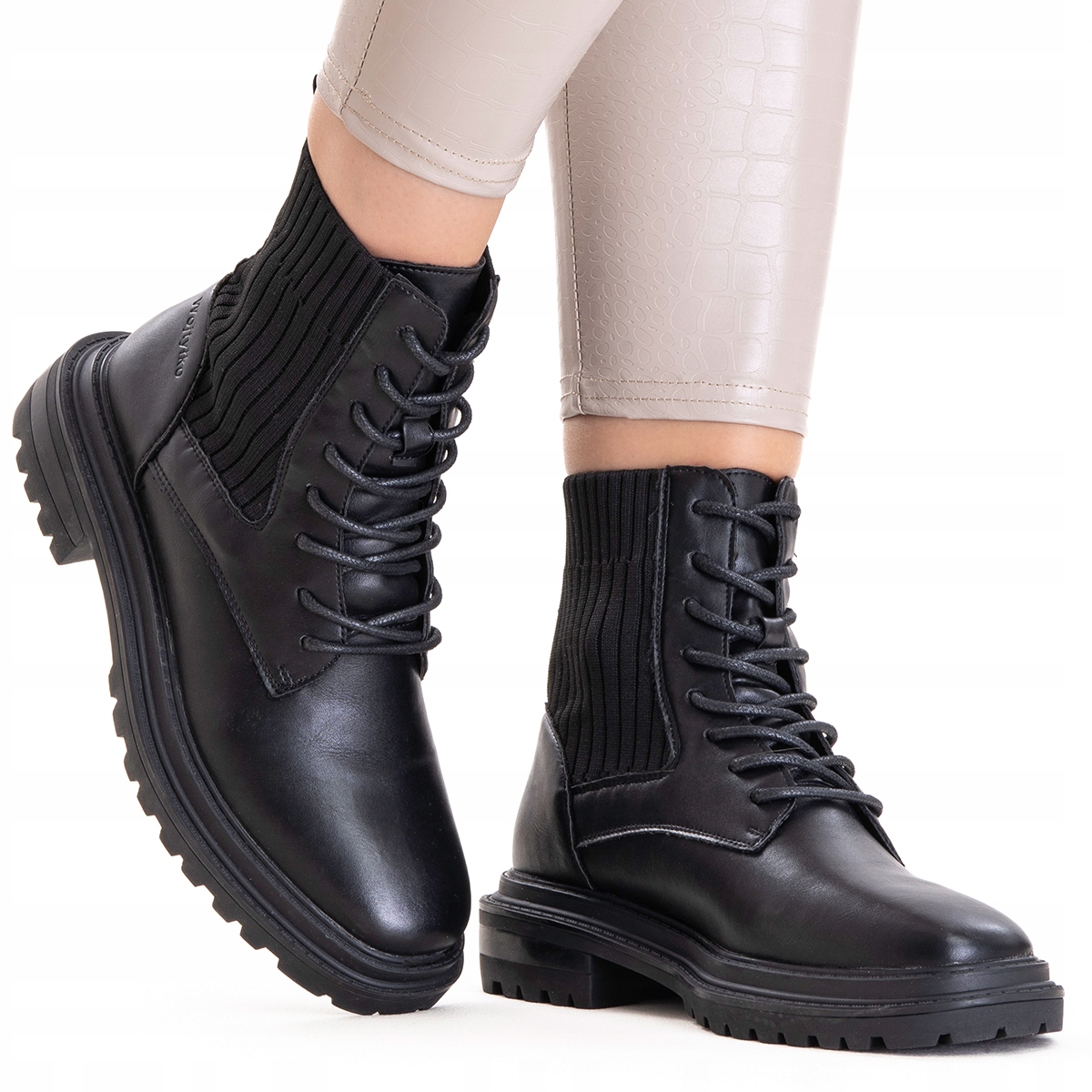 Kotníkové Boty boty Modne workery stabilní pohodlné Šněrovací podpatek Wojtyłko 37