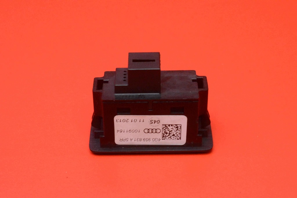 switch button of the opening bonnet 4G0959831A AUDI A6 C7 10-14