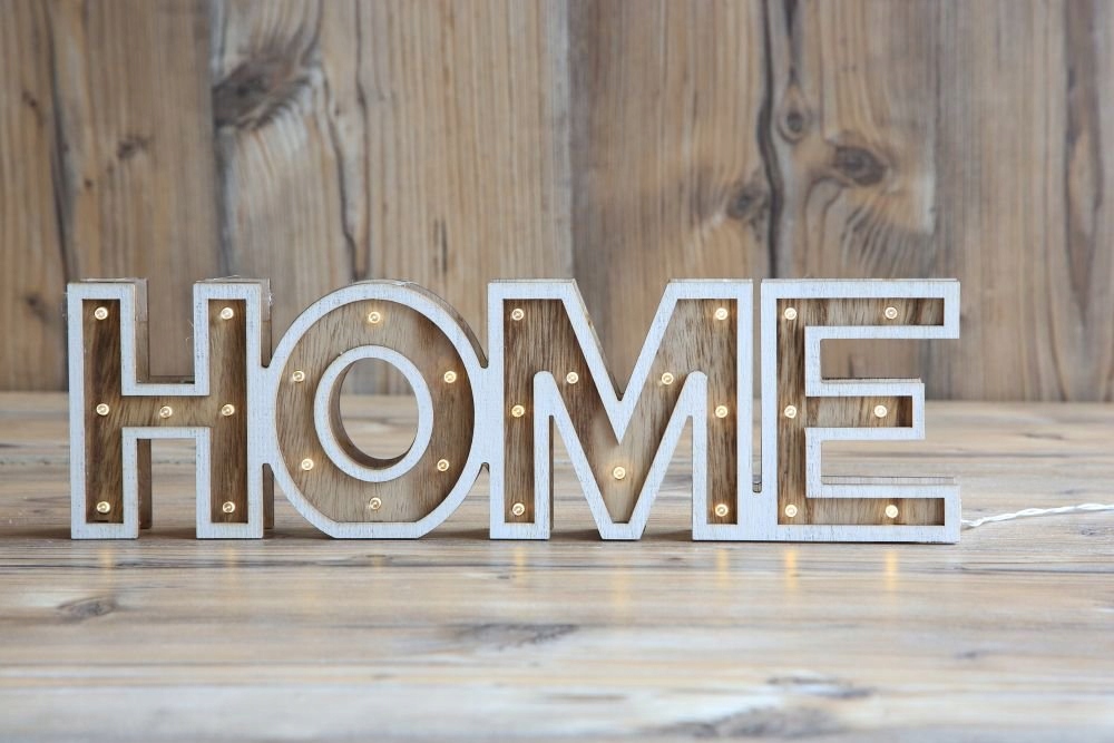 Dekoracyjny napis świetlny HOME LED Globo Marka Globo