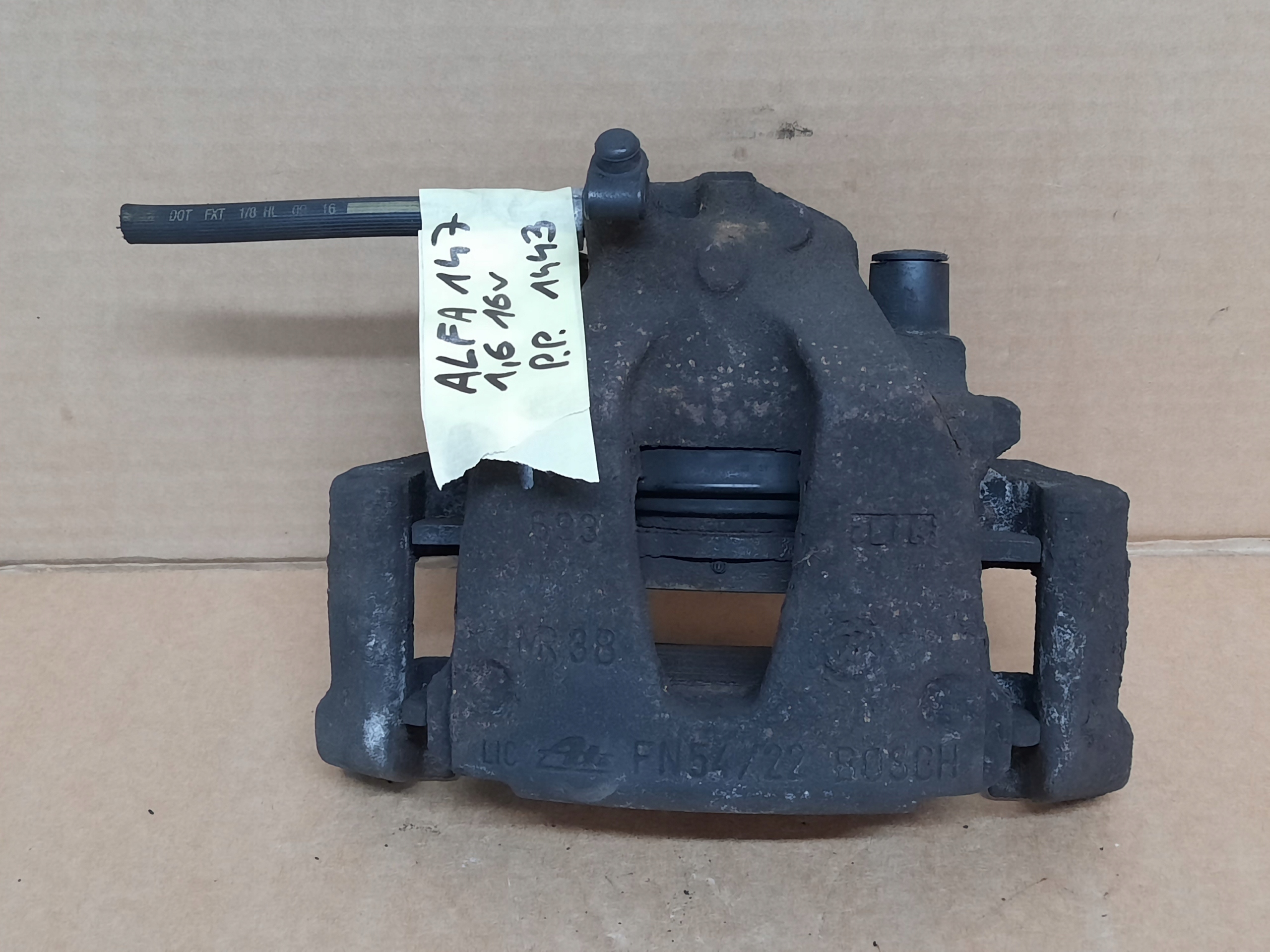 ZACISK HAMULCA PRAWY PRZÓD ALFA ROMEO 147 1.6