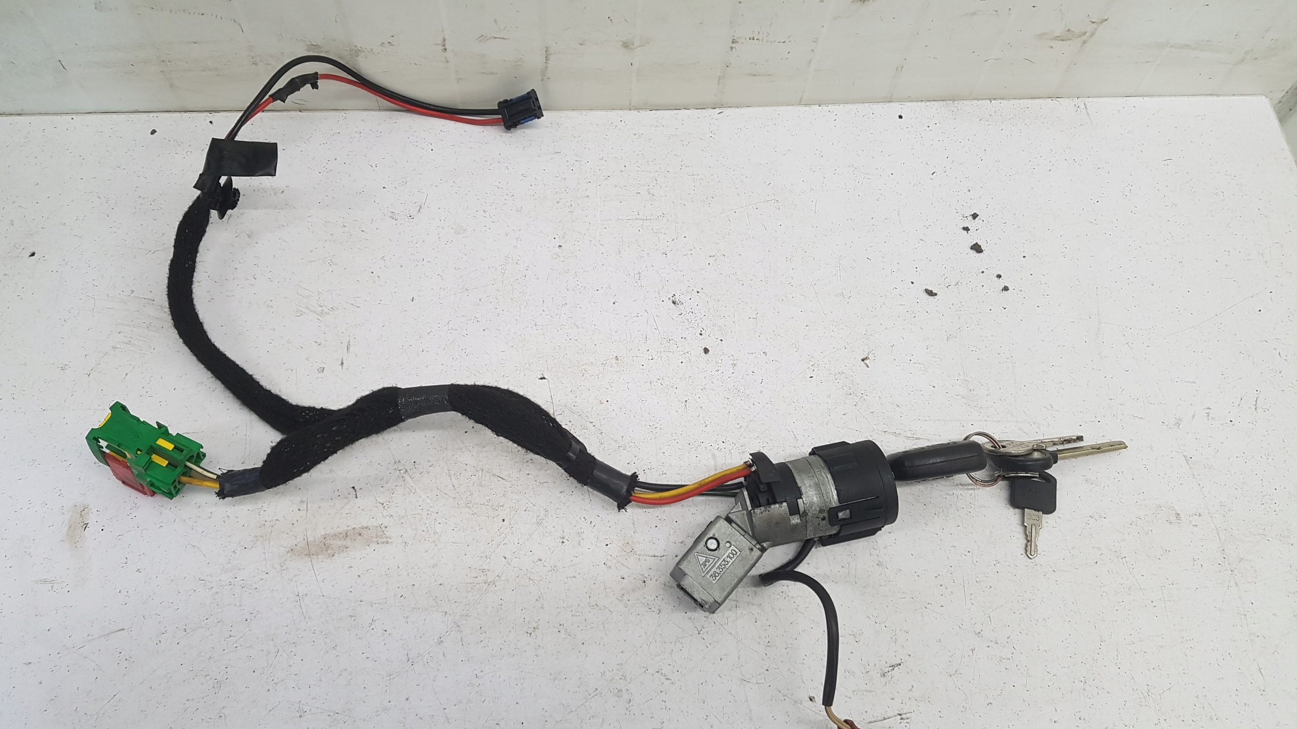 ignition Z KLUCZYKIEM PEUGEOT 307 36353100
