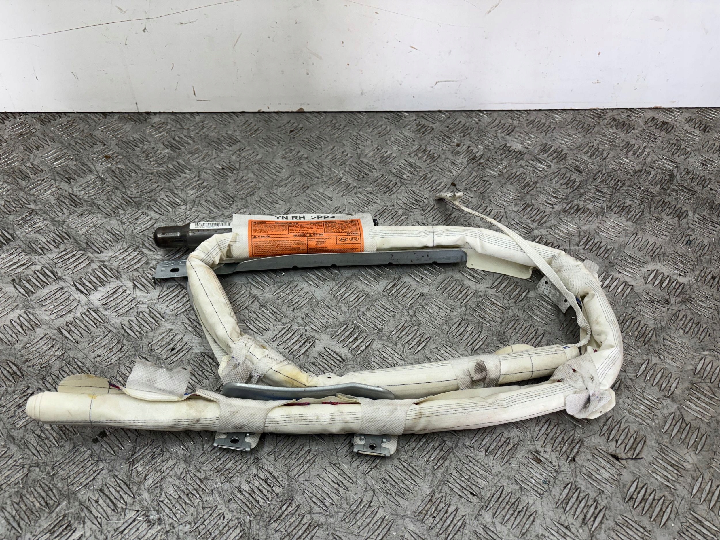 Dachvorhang Airbag rechts KIA VENGA
