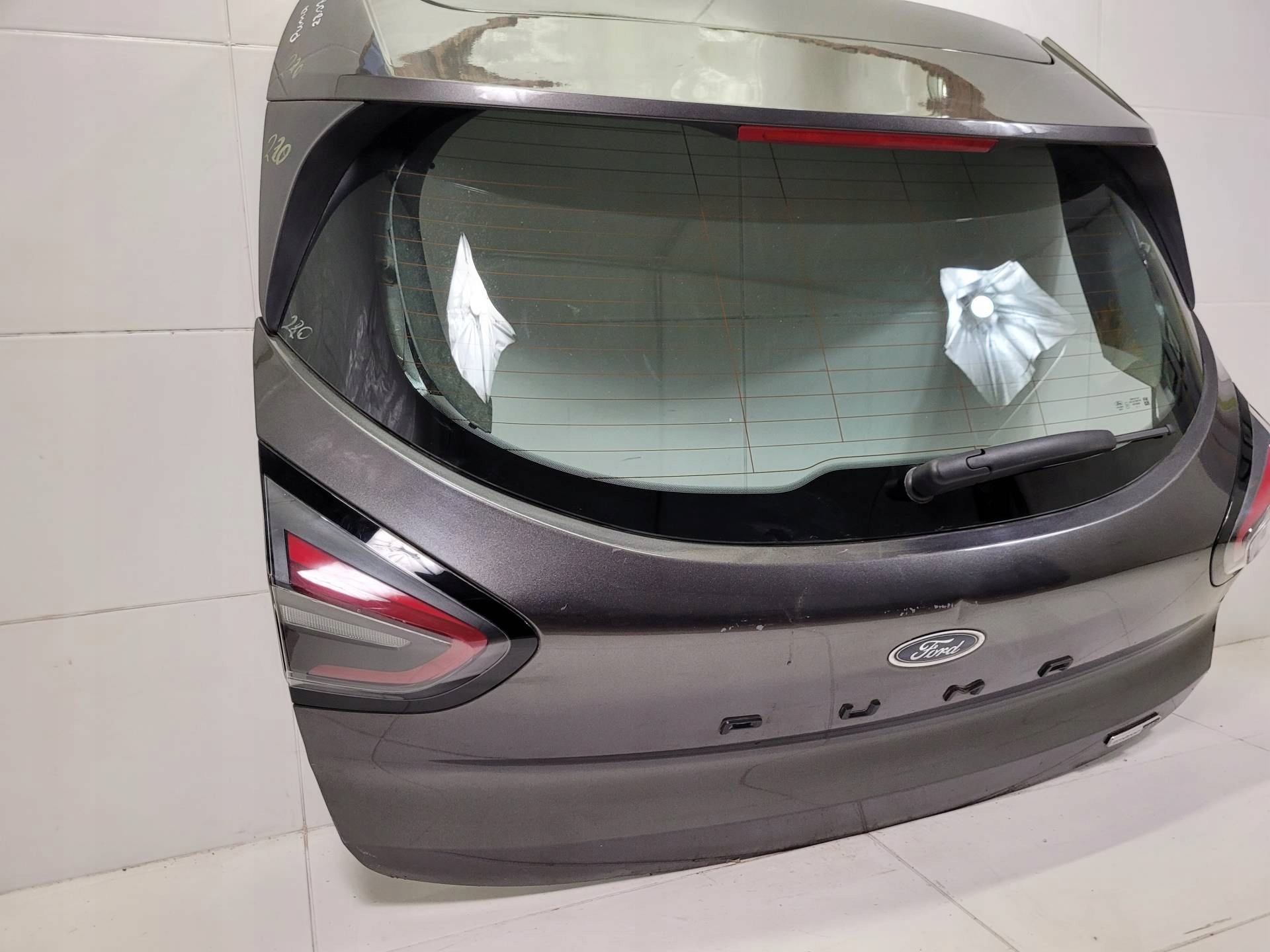 rear trunk door boot Ford Puma 2 2021