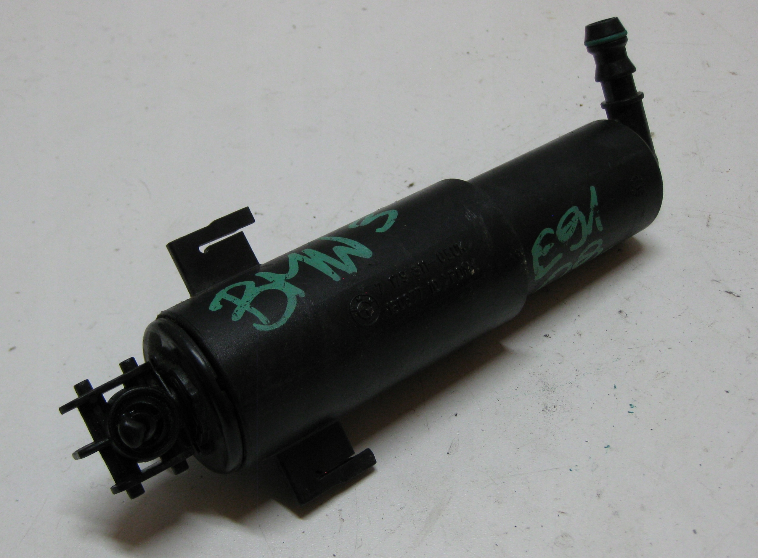 BMW 3 E91 washer nozzle REFLEKTORA 7179311