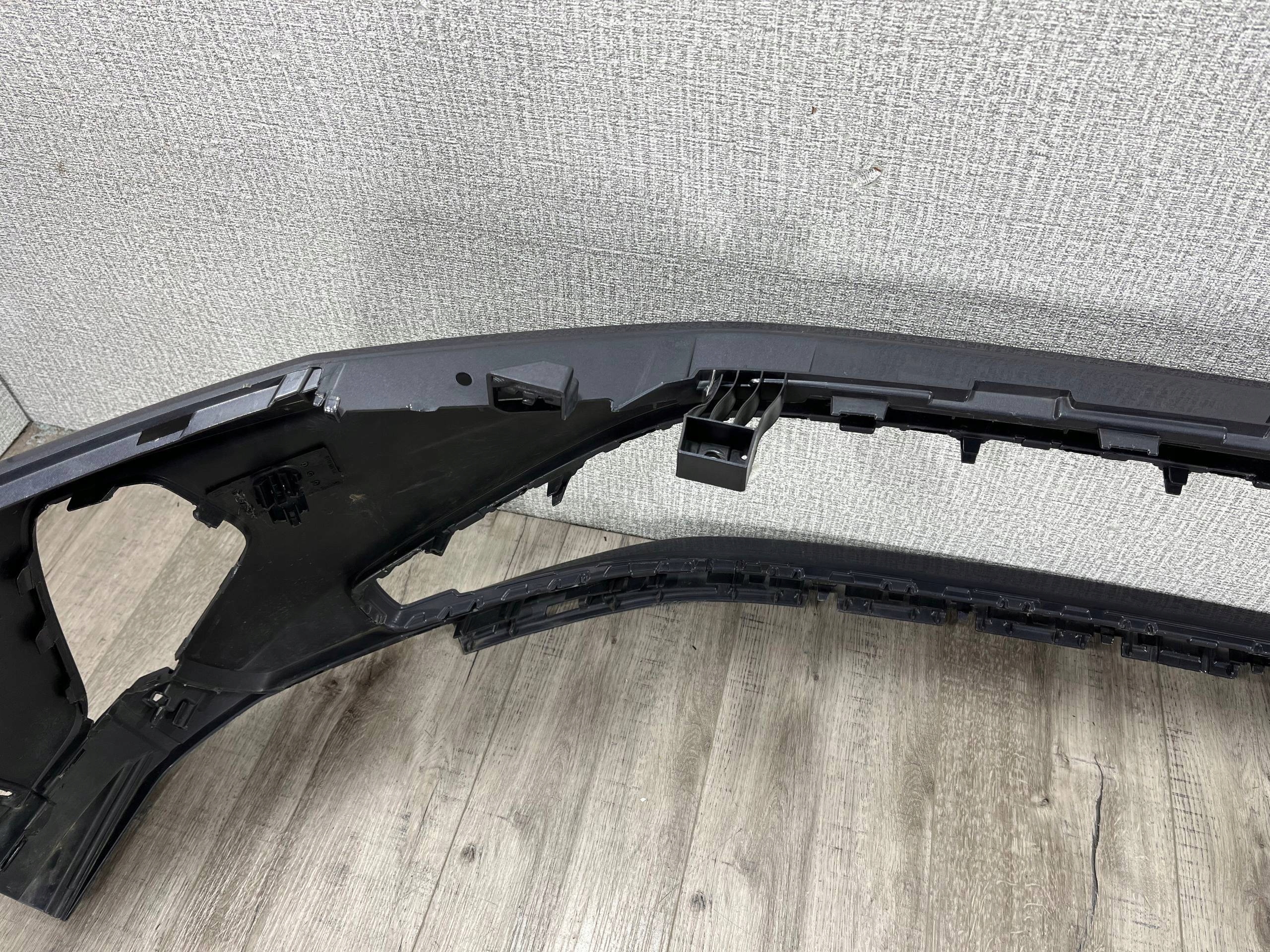 VW TAIGO 2020 -> bumper front 2G7807221C