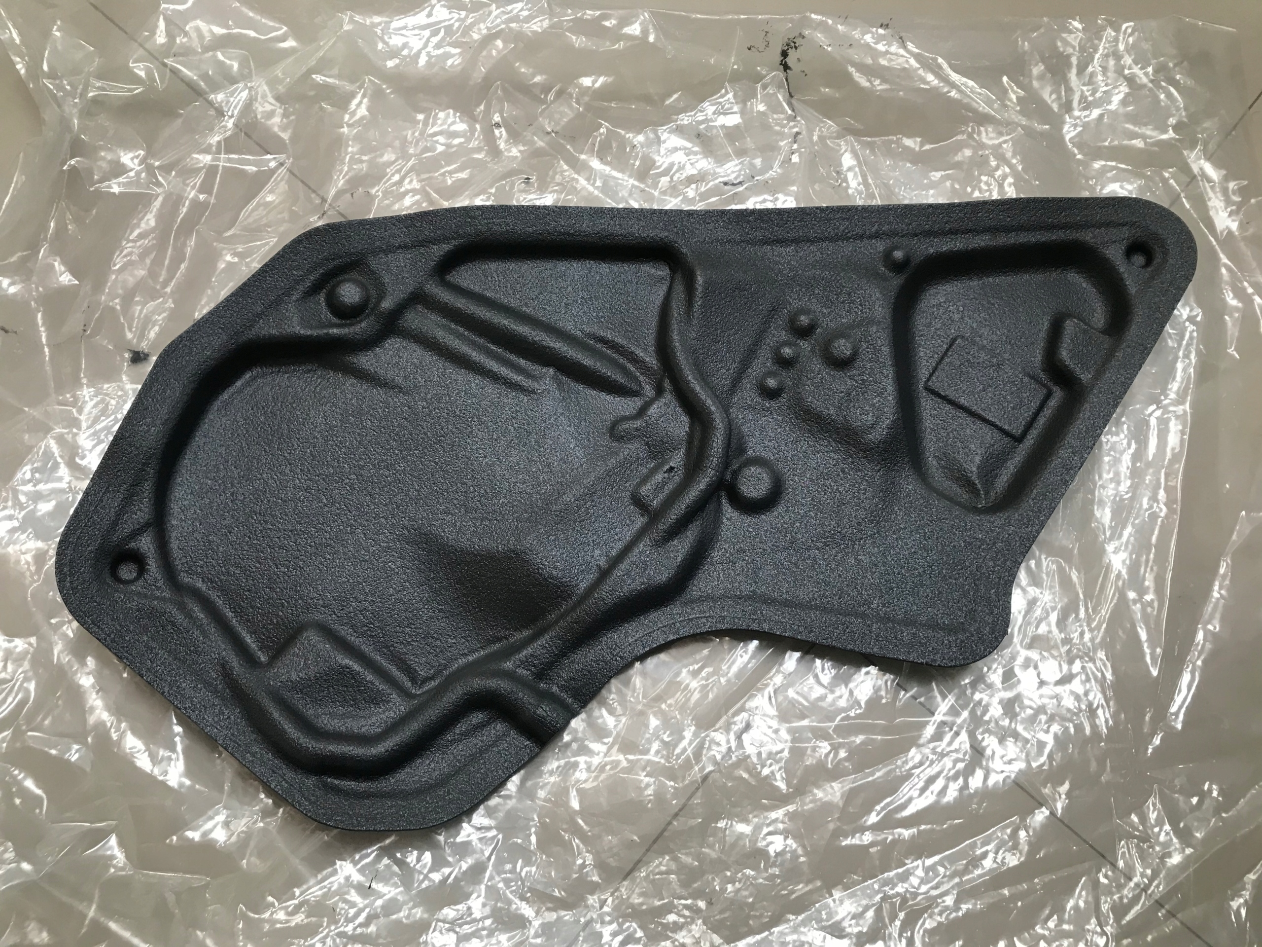 51487343215 - BMW F15 X5 звукоизоляция двери L зд новый 7343215