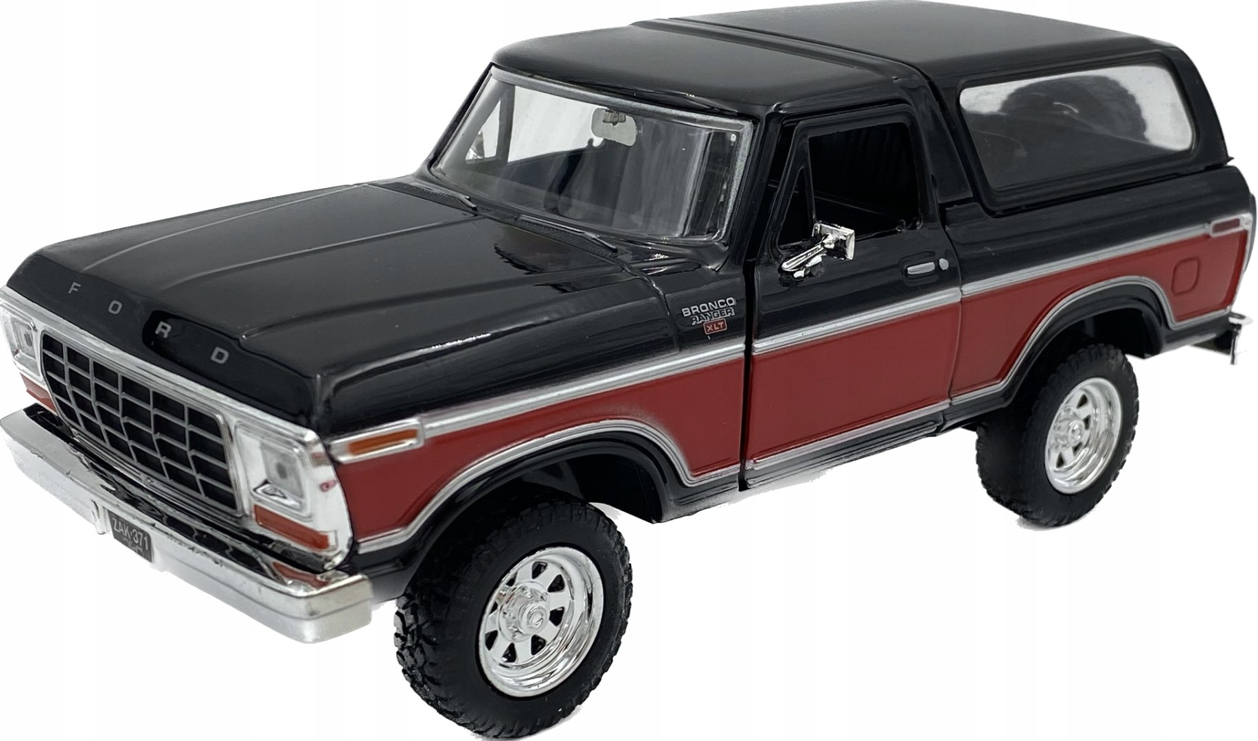 Ford Bronco (pevná střecha) 1978 1:24 Motormax 79371