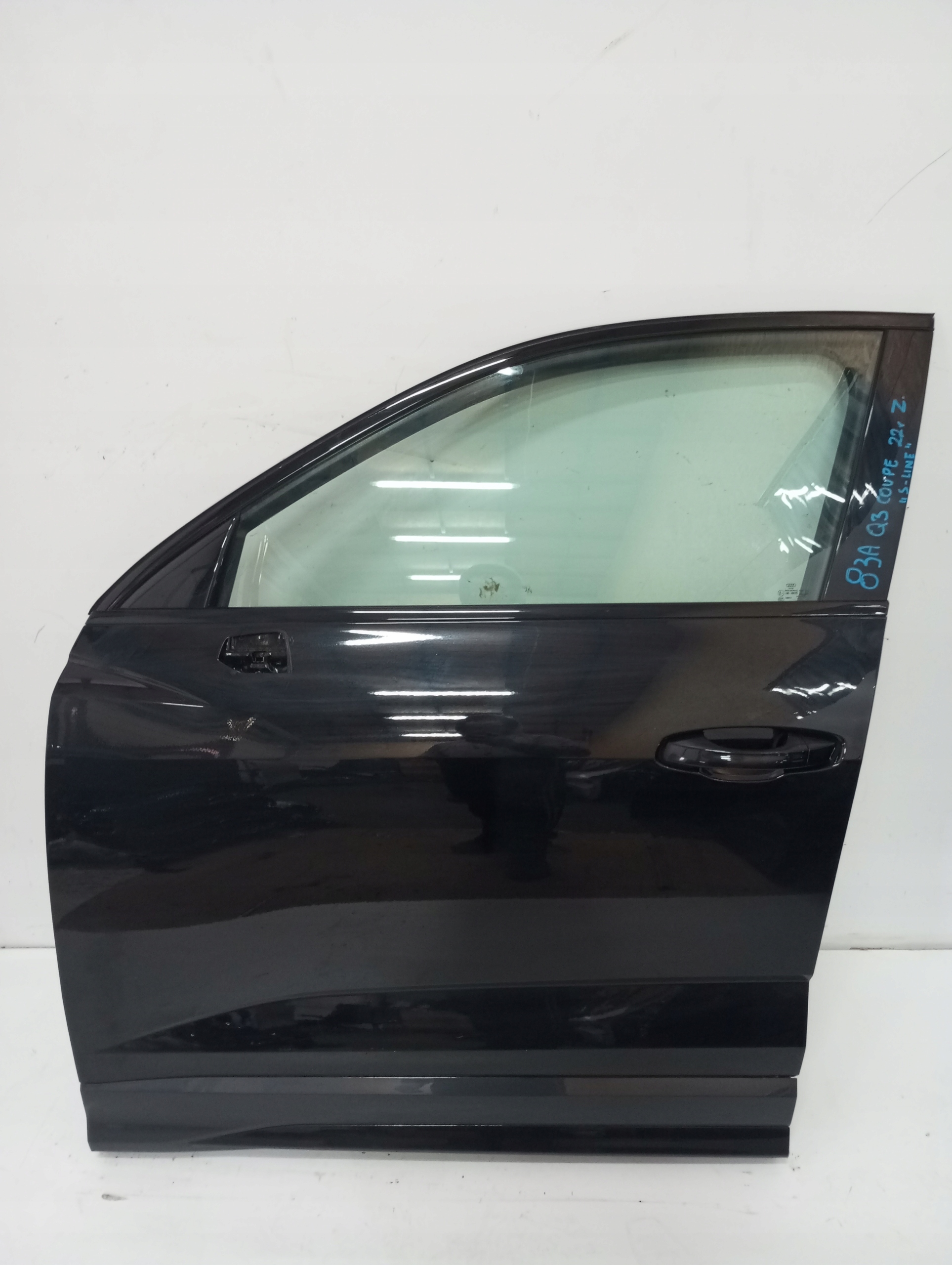 door left front AUDI Q3 83A COUPE 22R S-LINE