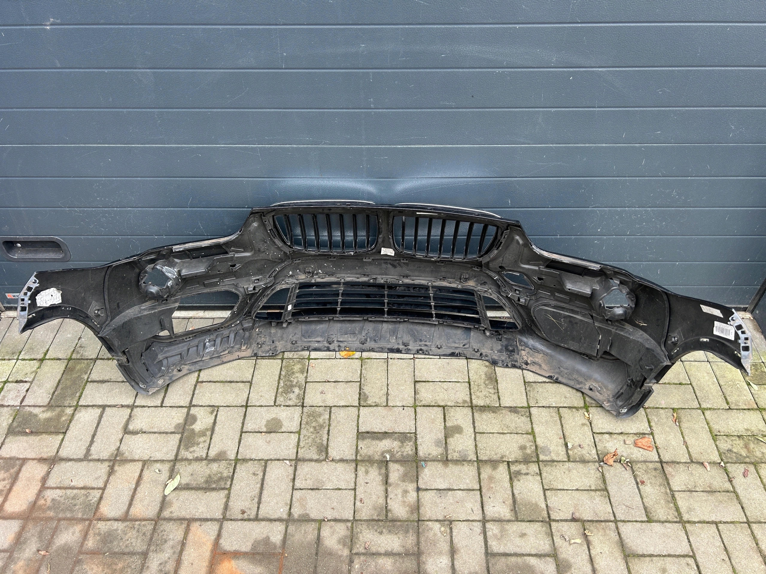 BMW X1 F48 15- STOSSSTANGE VORNE VORNE
