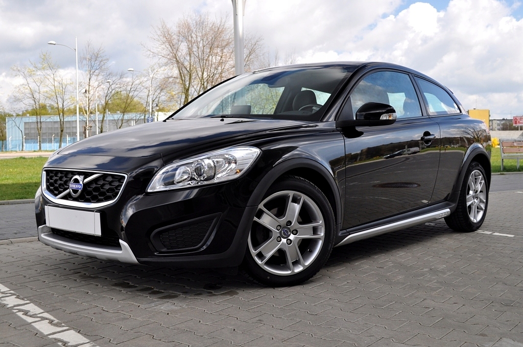 VOLVO C30 DOKŁADKA ZDERZAKA PRZÓD EAN (GTIN) 59046096885059