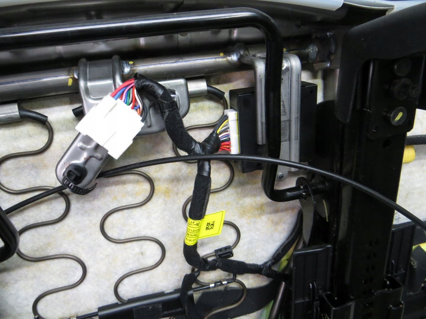 kia SORENTO III диван кожа 15-