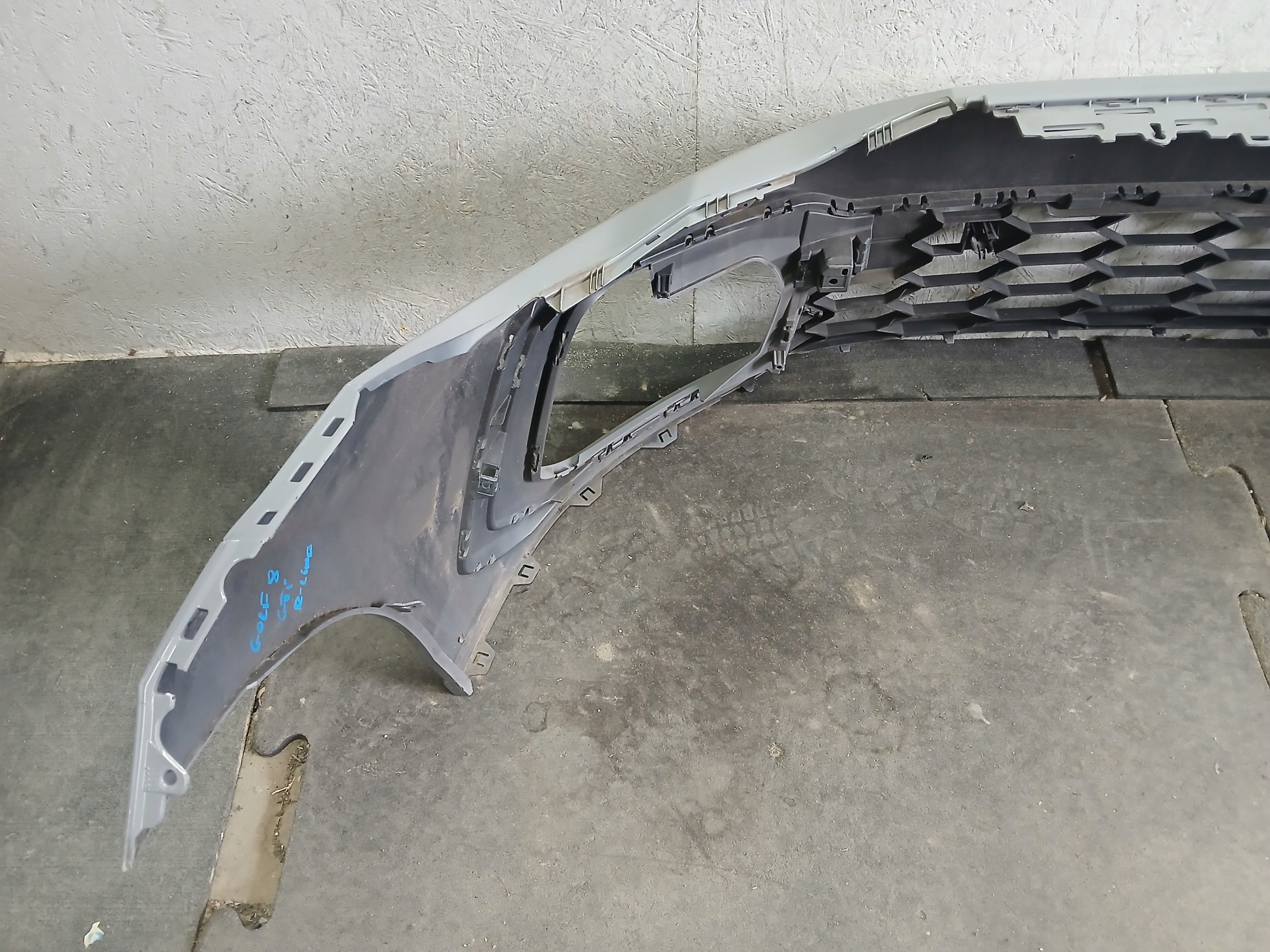 bumper front VW GOLF VIII 8 GTI R LINE