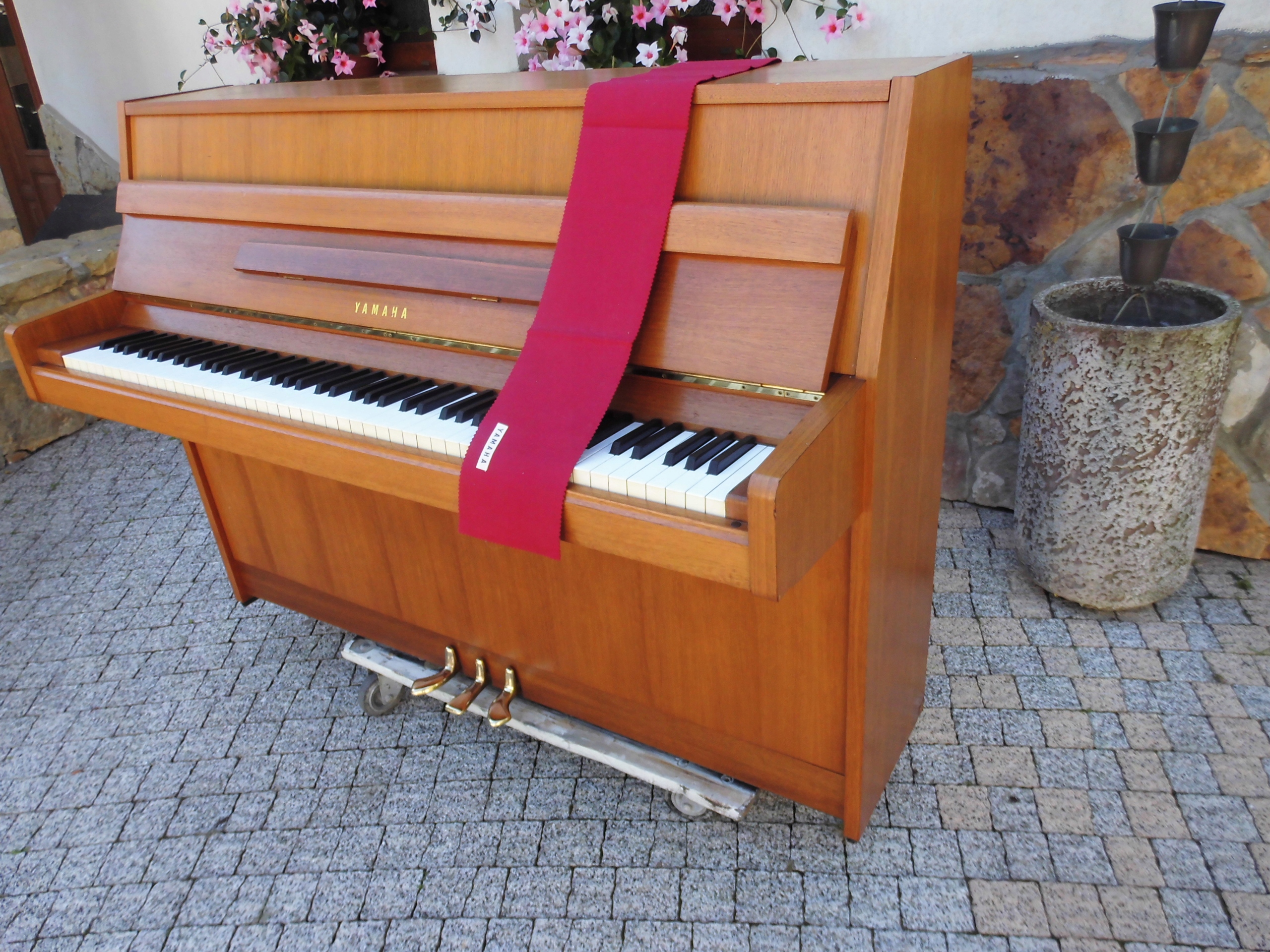 PIANINO JAPAN *** YAMAHA model C *** NA GOTOWO Kod producenta 21002