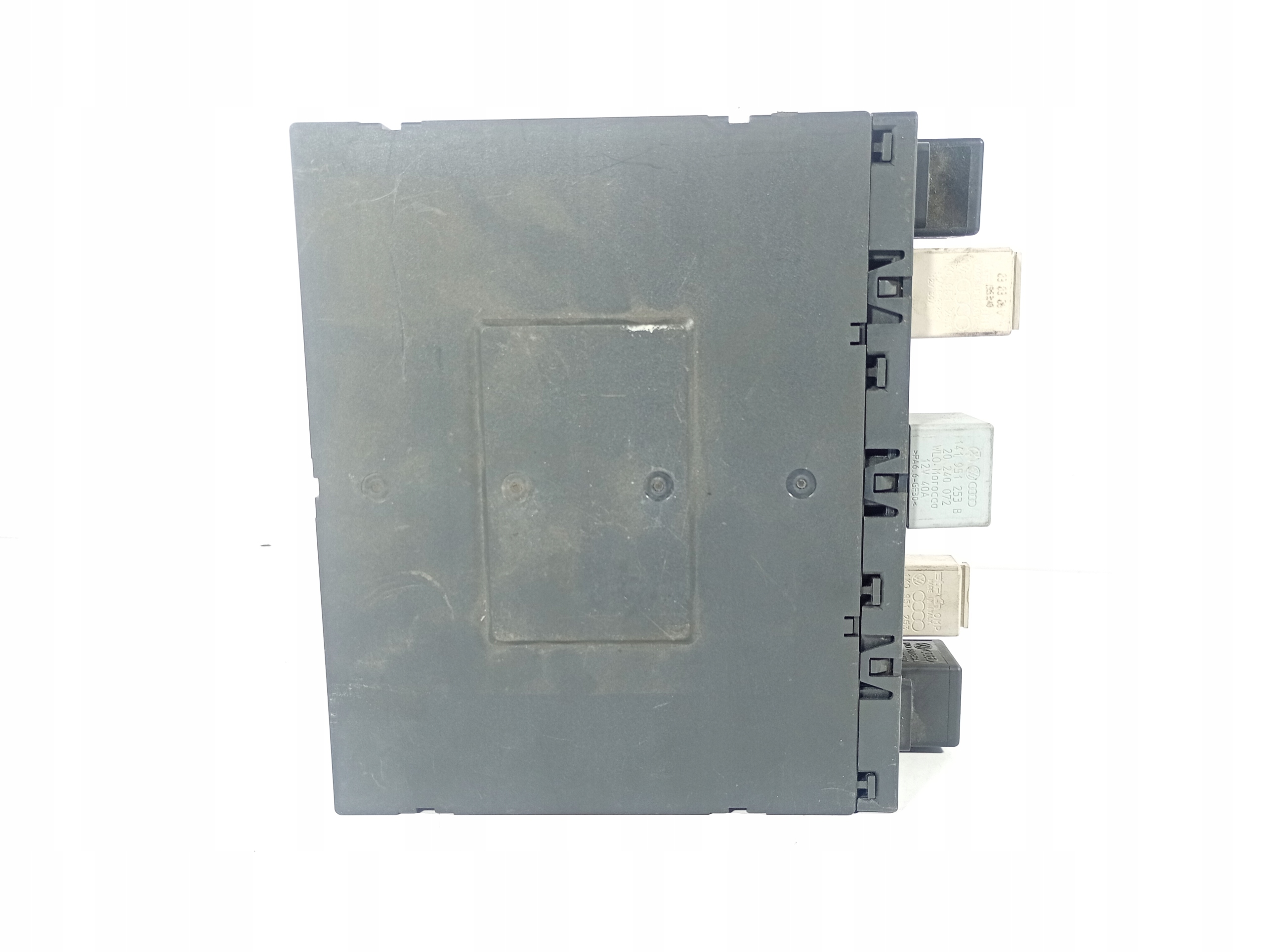 VW TOURAN 03-06 Module fusibles OE 3C0937049D