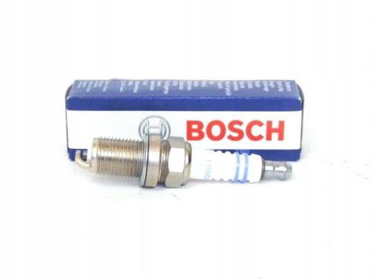 4xŚWIECA ZAPŁONOWA BOSCH SUPER +8 FR7DC+KLUCZ+SMAR Długość gwintu 19,0 mm