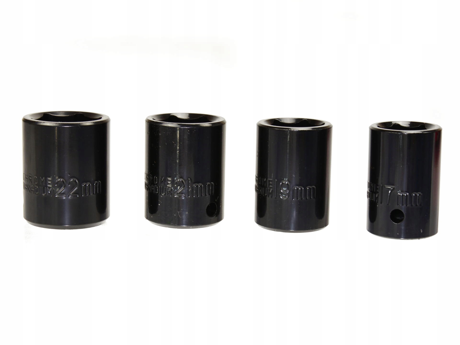 KLUCZ ELEKTRYCZNY UDAROWY DO KÓŁ 800Nm LCD 1/2" NASADKI CRV Rodzaj silnika silnik szczotkowy