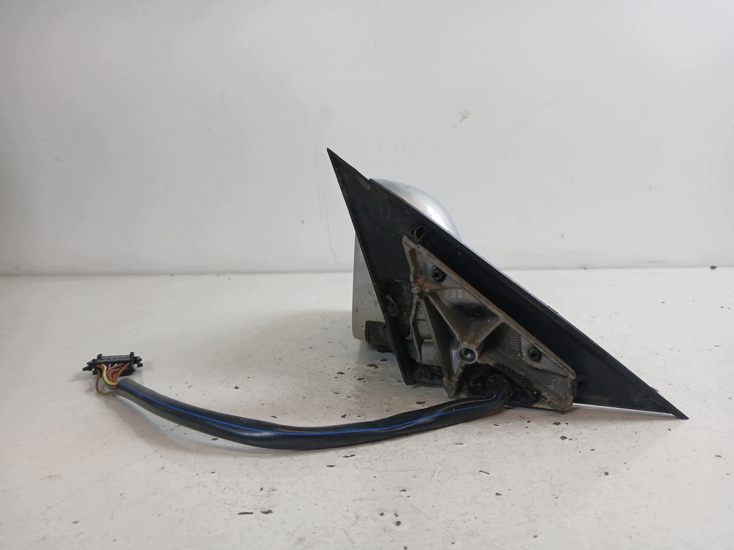 VW PASSAT B5 mirror left 12 PIN LB7Z