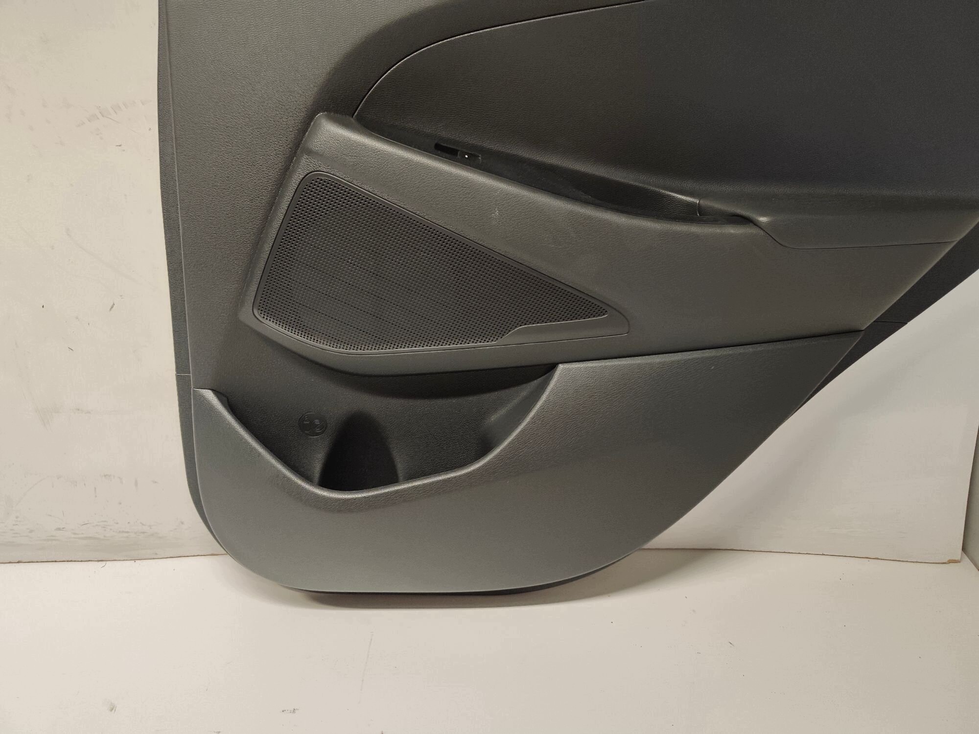 side upholstery door right rear HYUNDAI TUCSON II 2015-2021