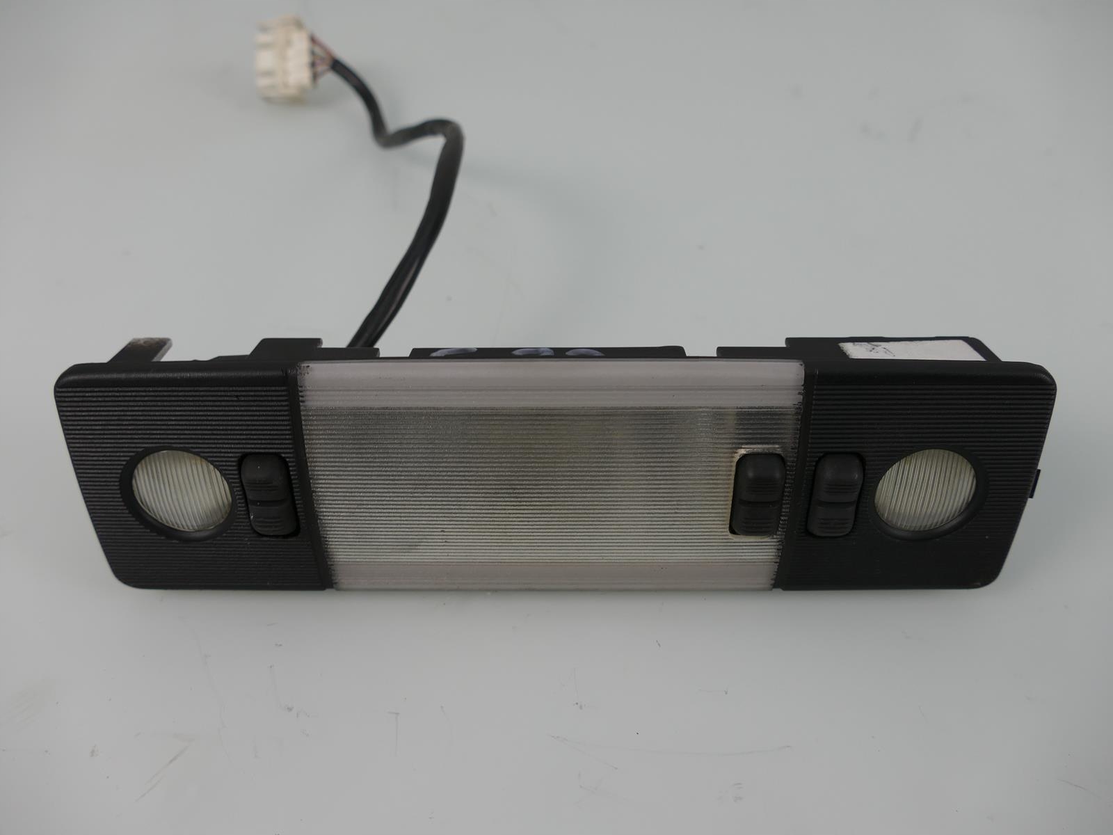 BMW 7 E32 стельова лампа освітлення