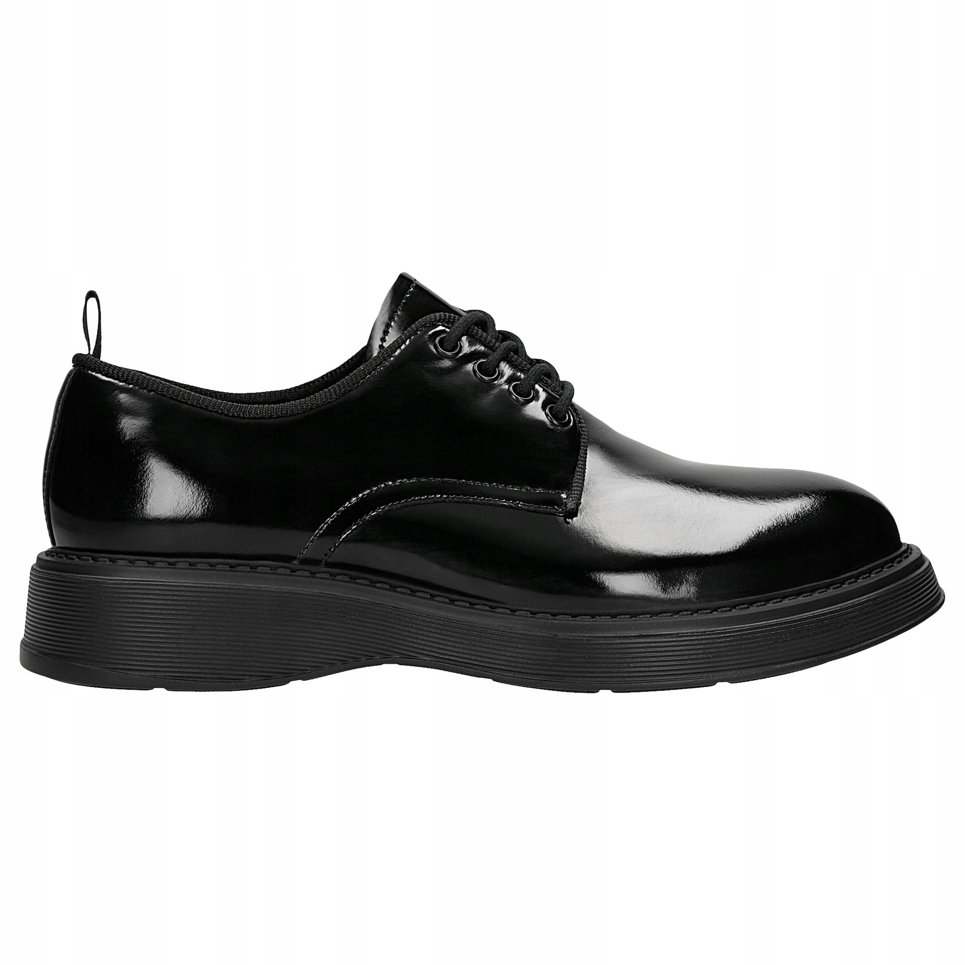 Černé lakované pánské oxfordky vel. 43