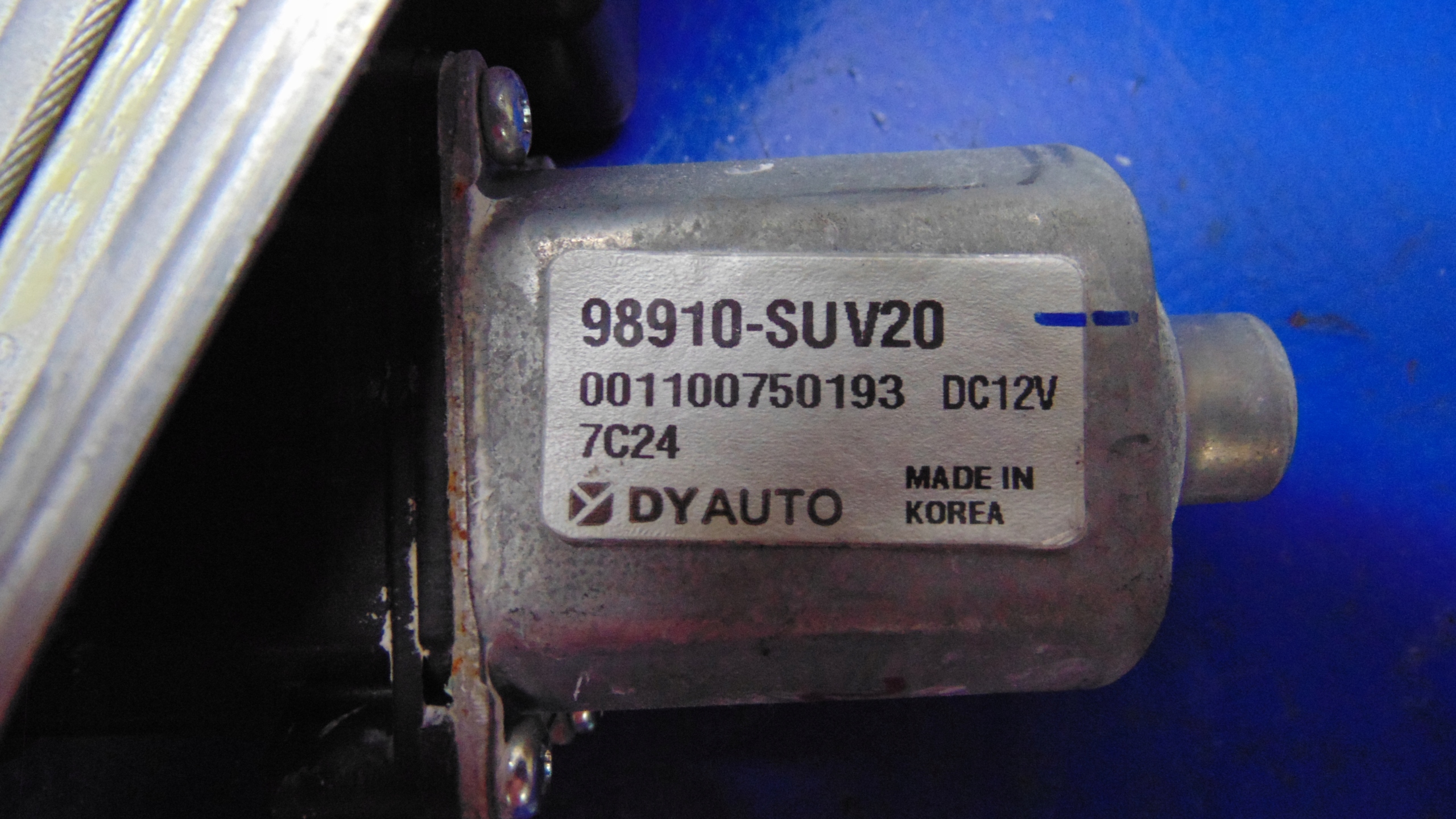 window regulator right rear part OPEL MOKKA X and 12-20R