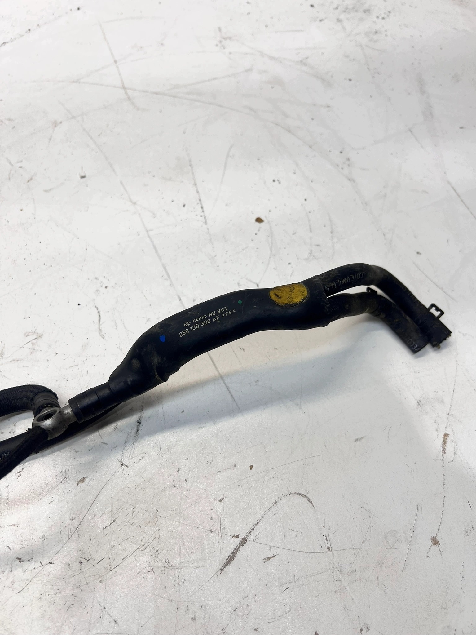 hose fuel hoses AUDI A6 C6 3.0 TDI 059130300AF