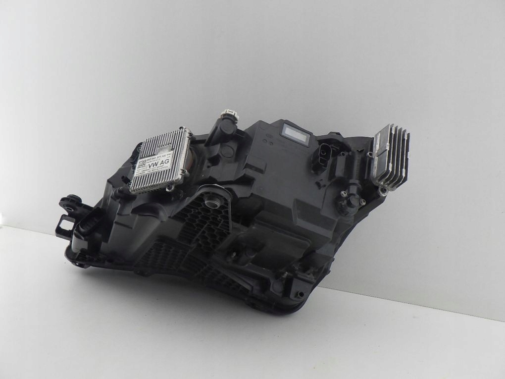 SKODA SUPERB LIFT III 3V0 3V1 FULL LED 19- light front right
