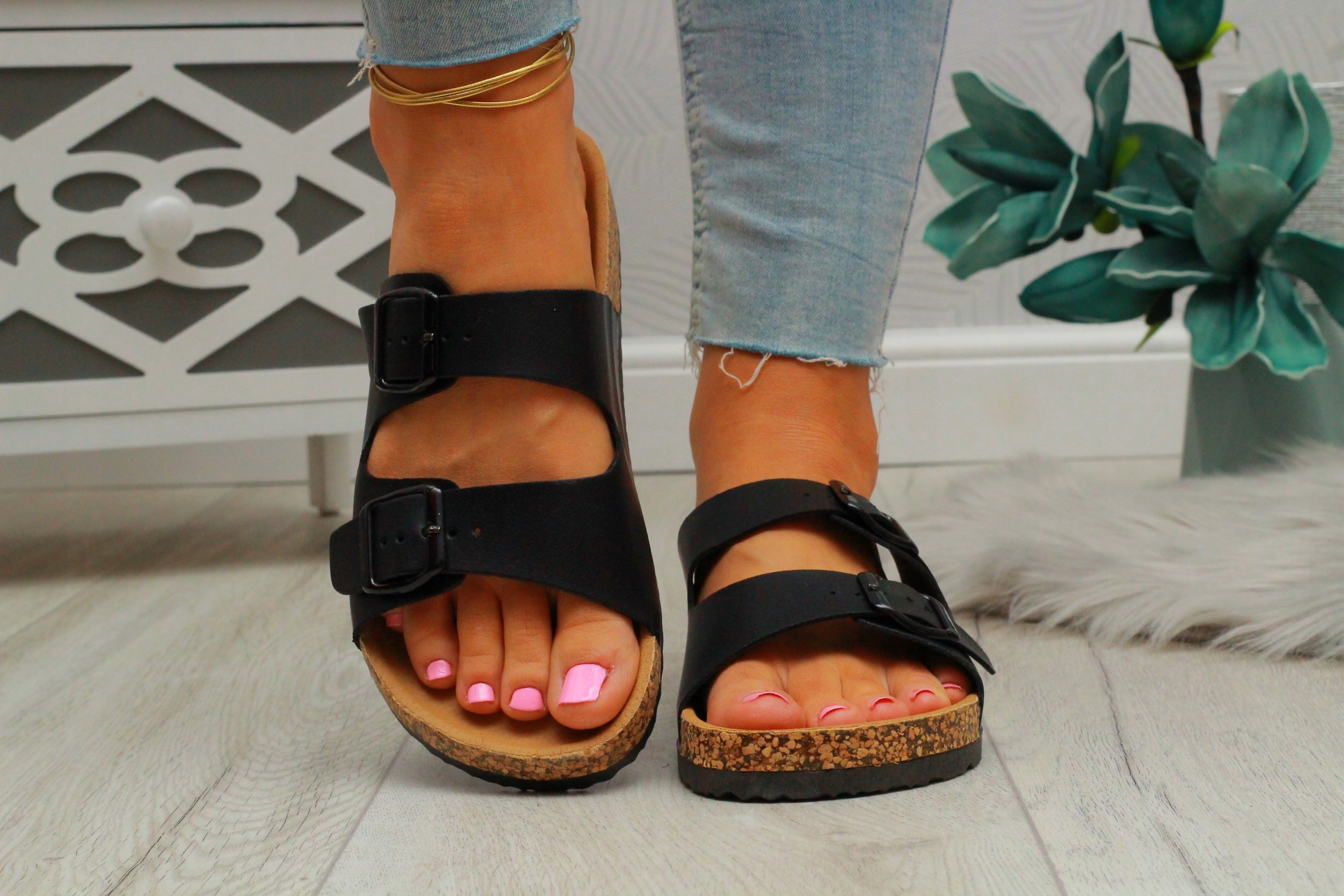 KLAPKI DAMSKIE BUTY PROFILOWANE NA KORKU STYLOWE Oryginalne opakowanie producenta pudełko