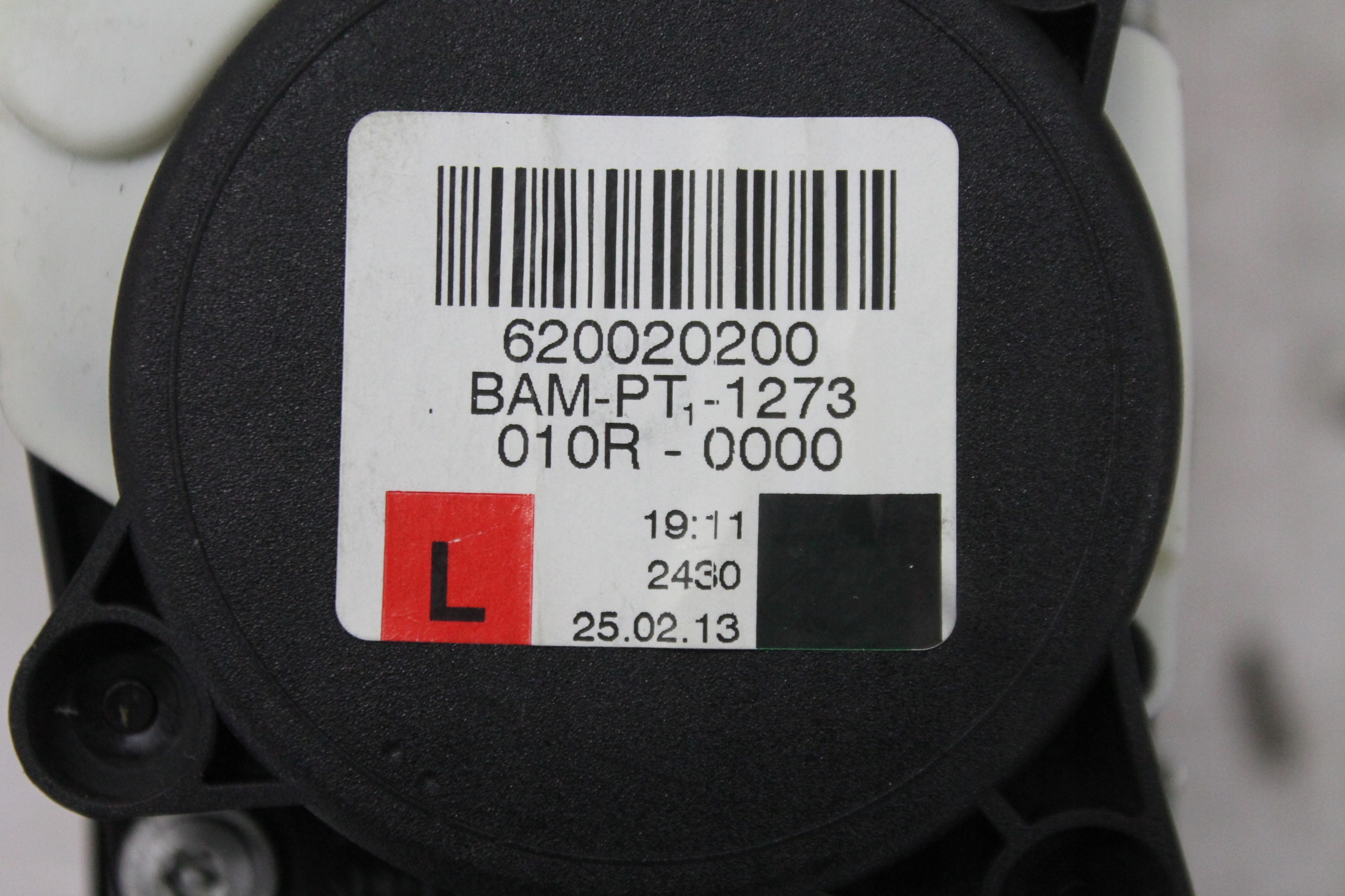 tension belt adjuster left front MERCEDES E-KLASA W207 09