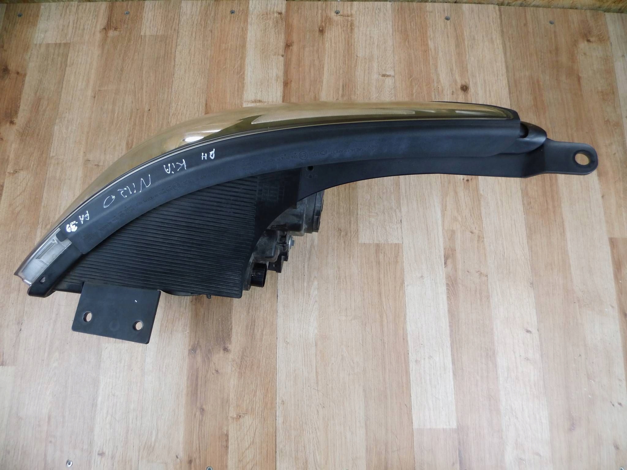 Kia Niro 2016-2019 light left front front left 92102-G5050