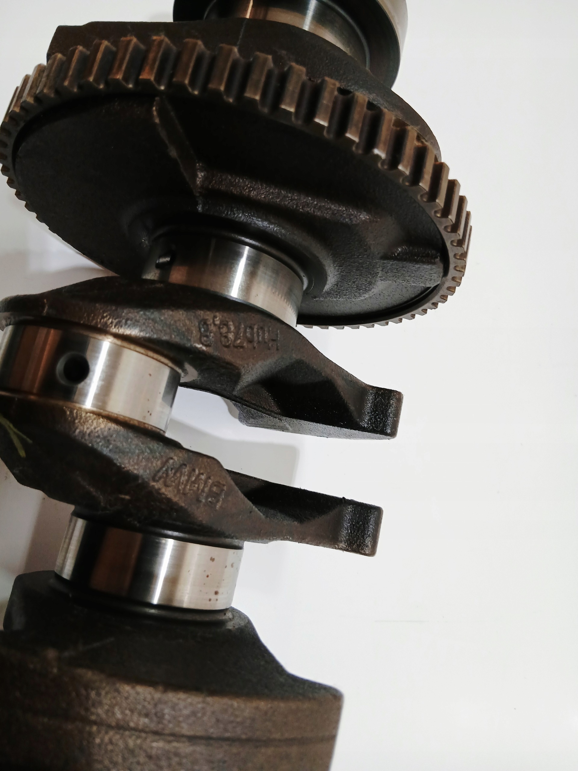 crank BMW E60 N52 7529074 SZLIF