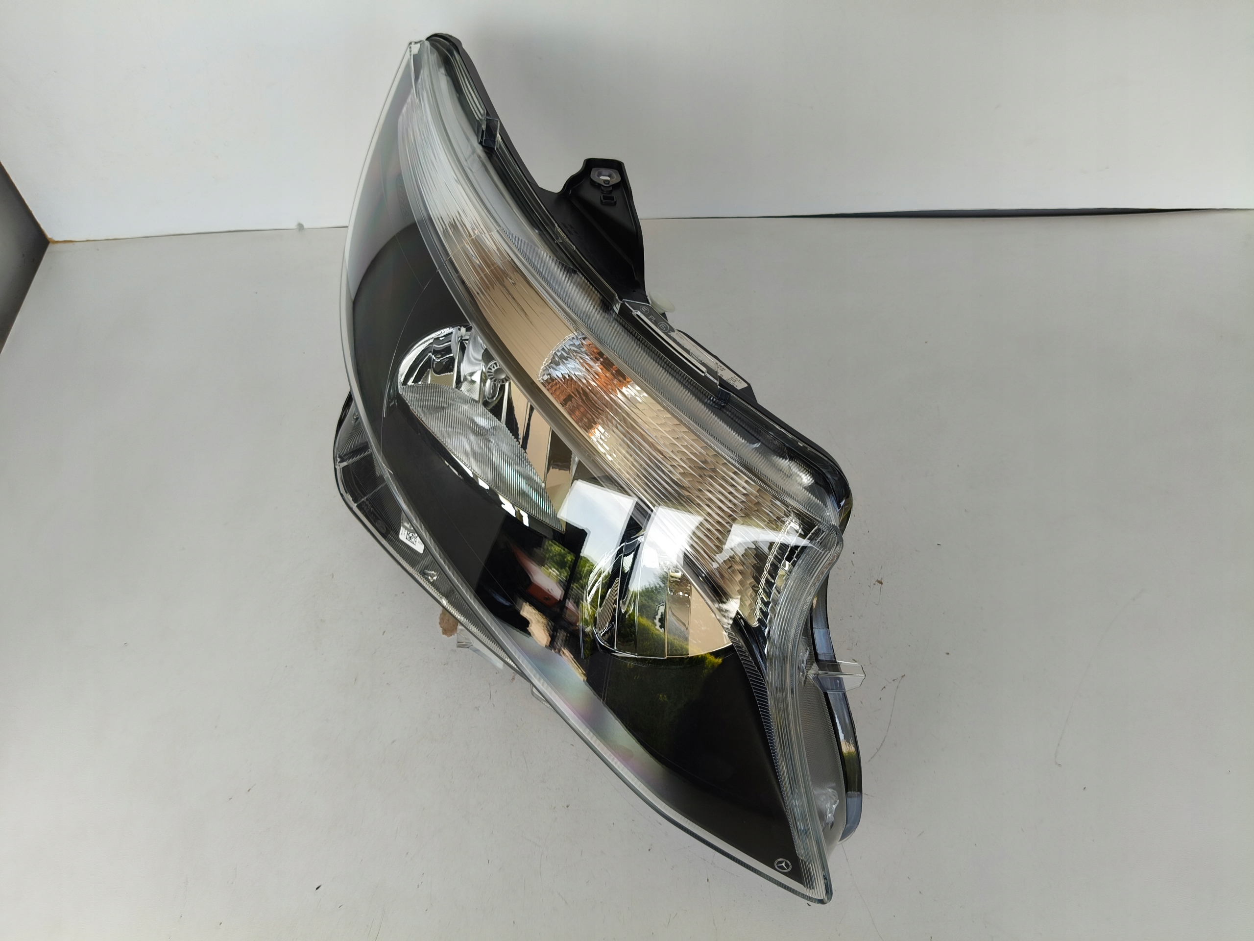 NO-WA-- light right REFLEKTOR MERCEDES VITO W447 14