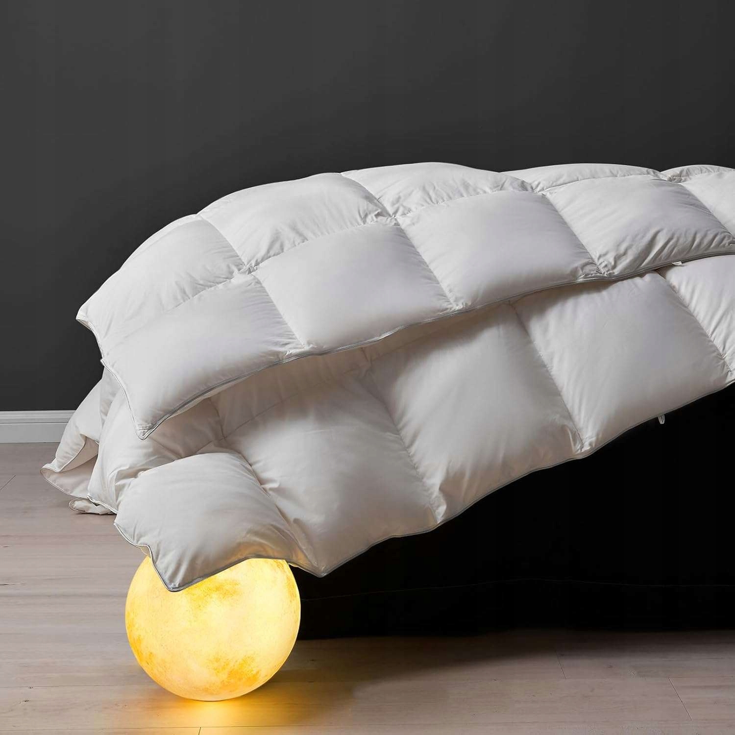 Páperová prikrývka z husieho páperia a peria, celoročná, ľahká, 240 x 260 cm