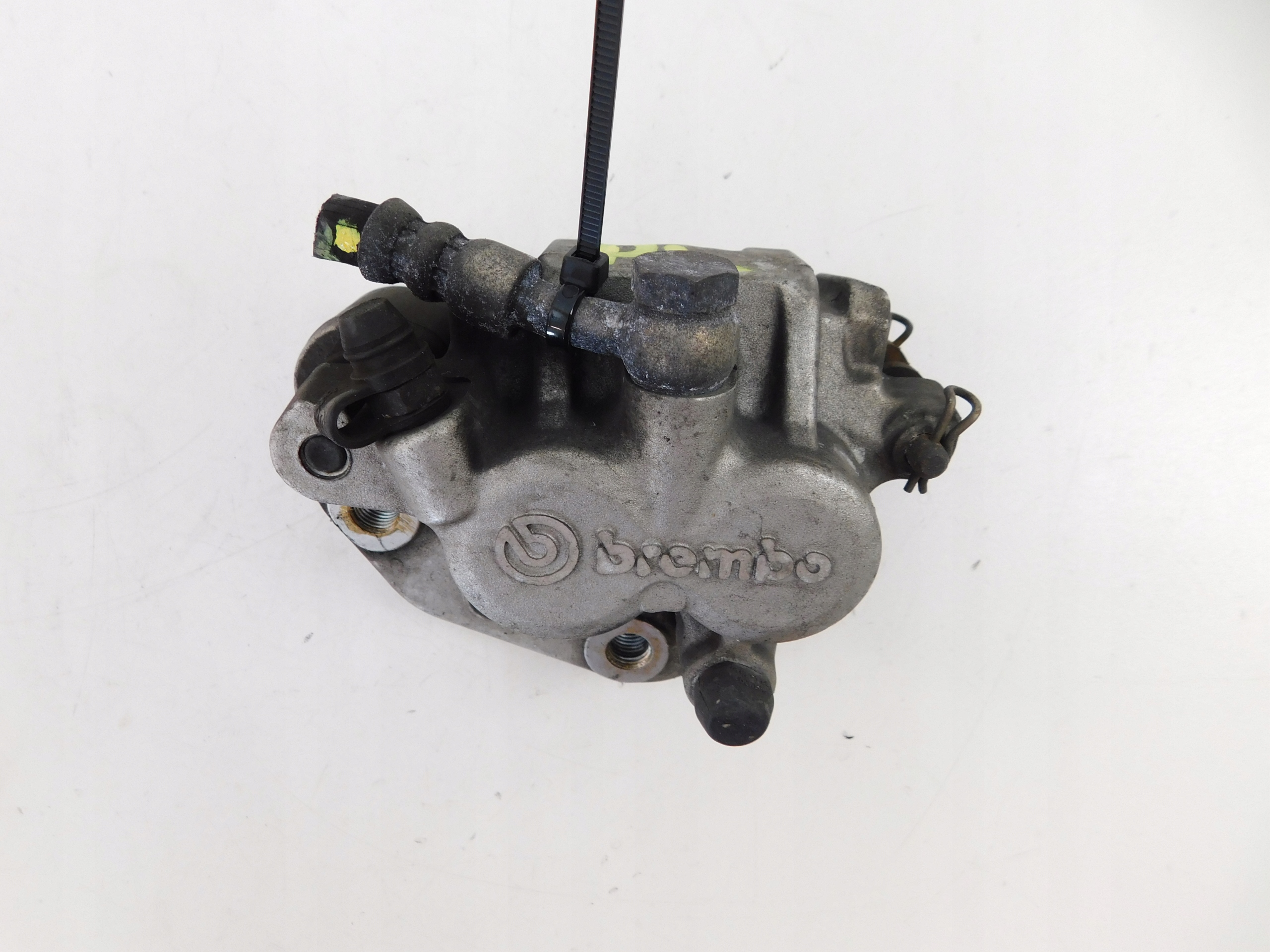 YAMAHA XTZ 660 TENERE ТОРМОЗНОЙ СУППОРТ ПЕРЕДНИЙ ЛЕВЫЙ