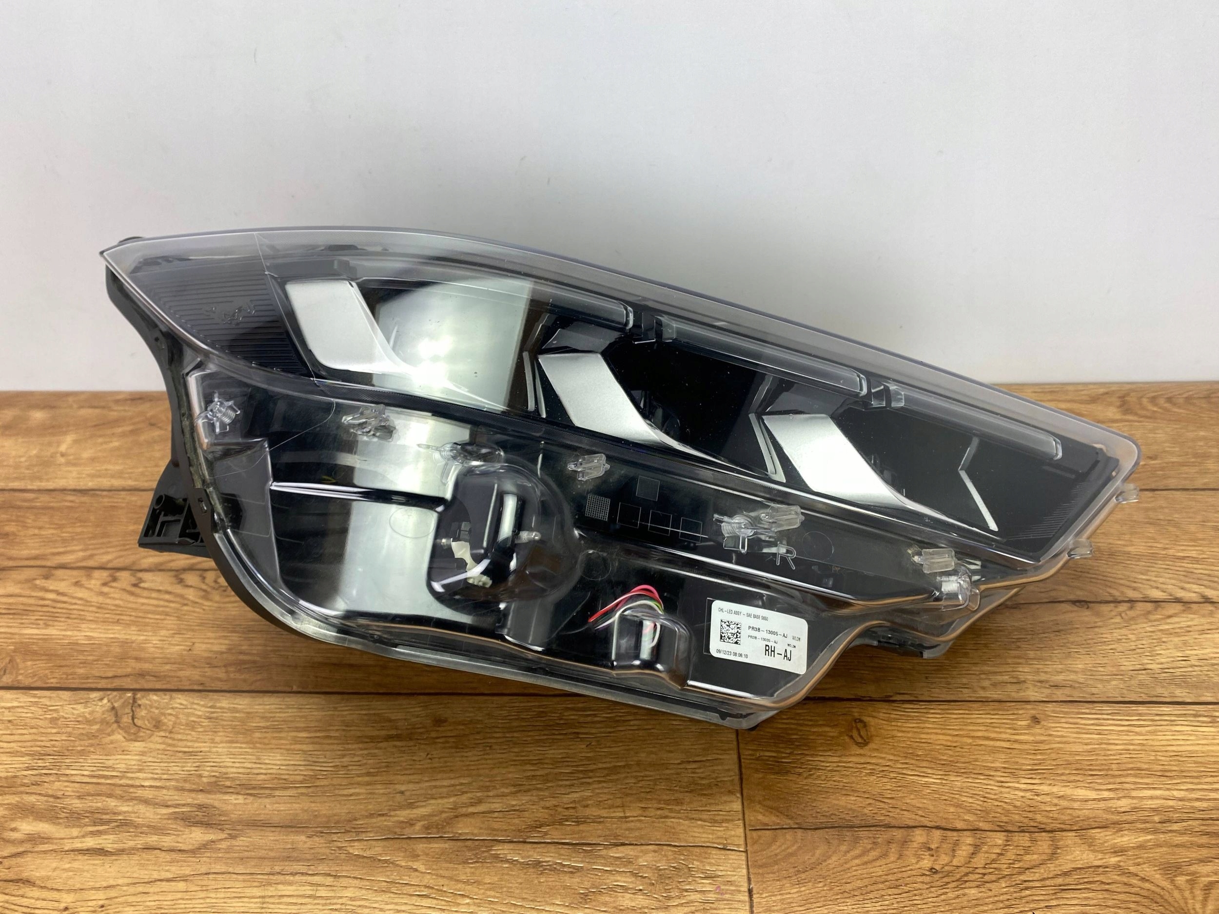 Reflektor light front right LED Ford Mustang VII 2024+