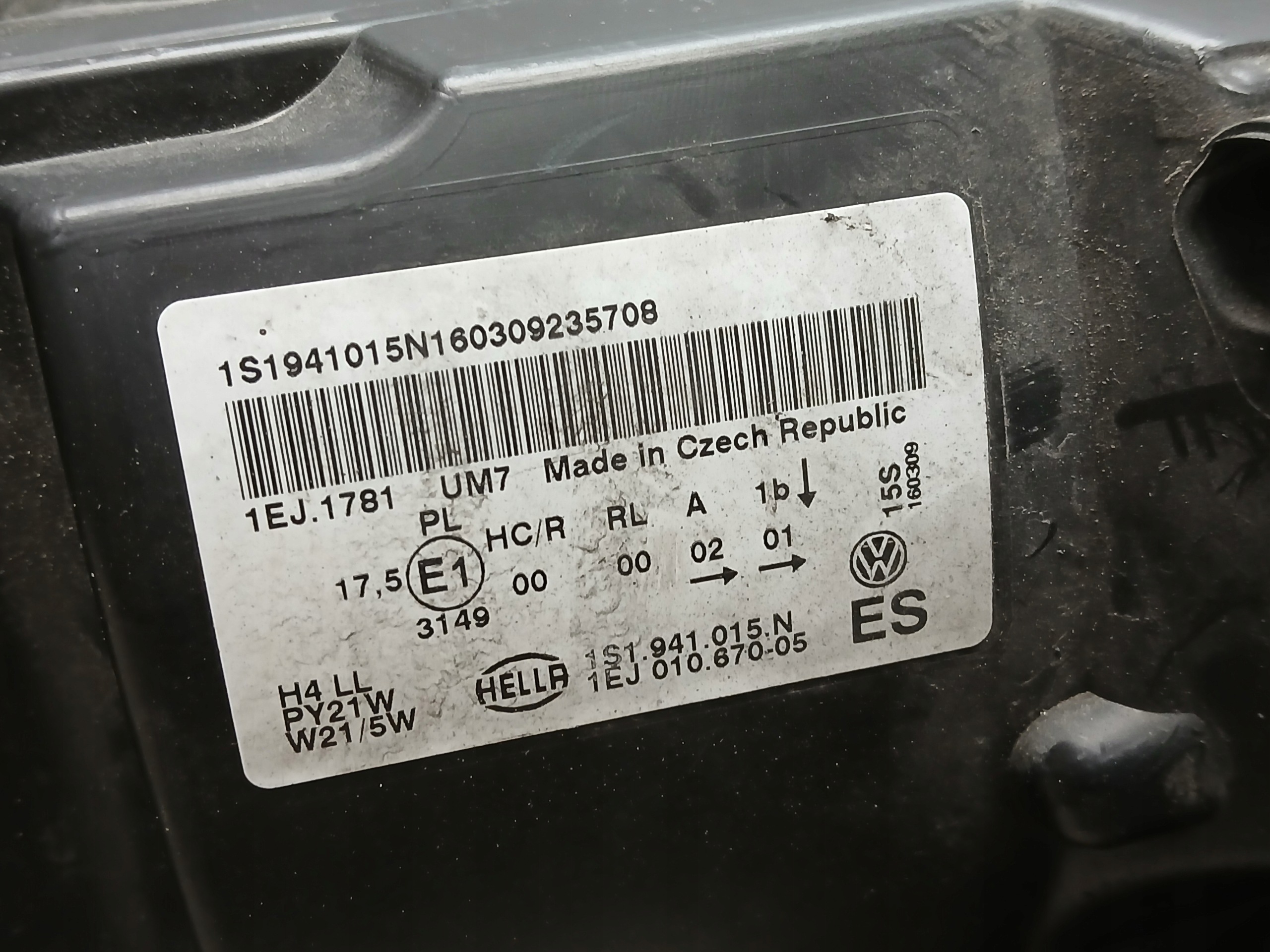 feu avant gauche VW UP 1S 1S0941015N