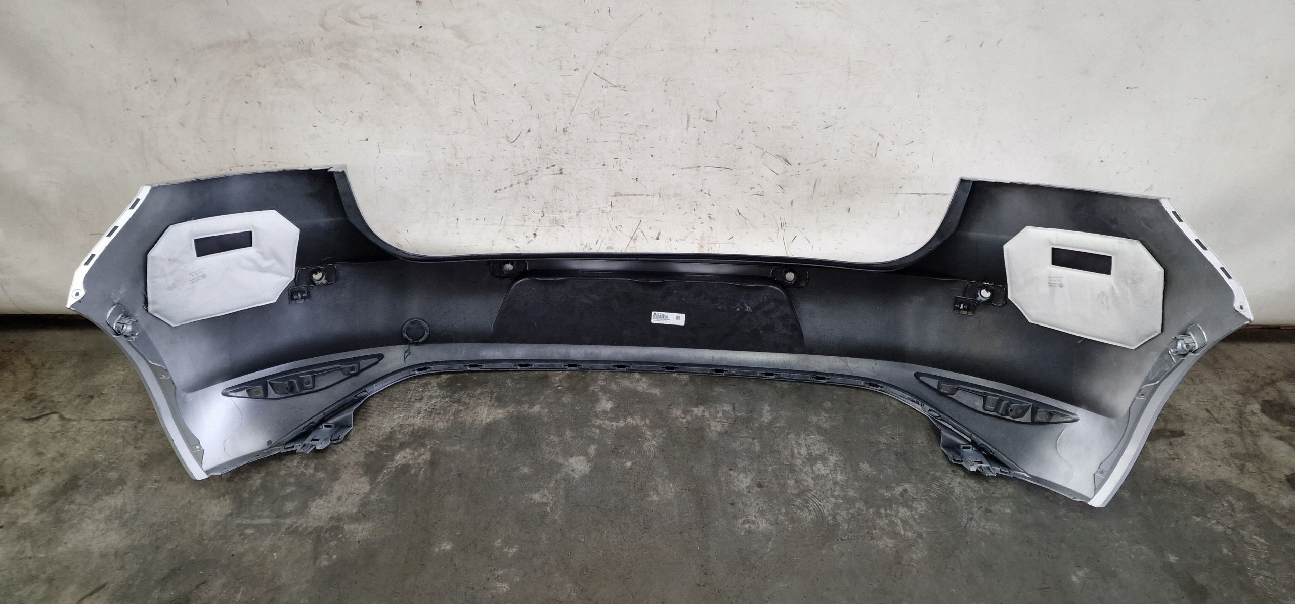 bumper rear part 5G6807421 VW Golf VII 7